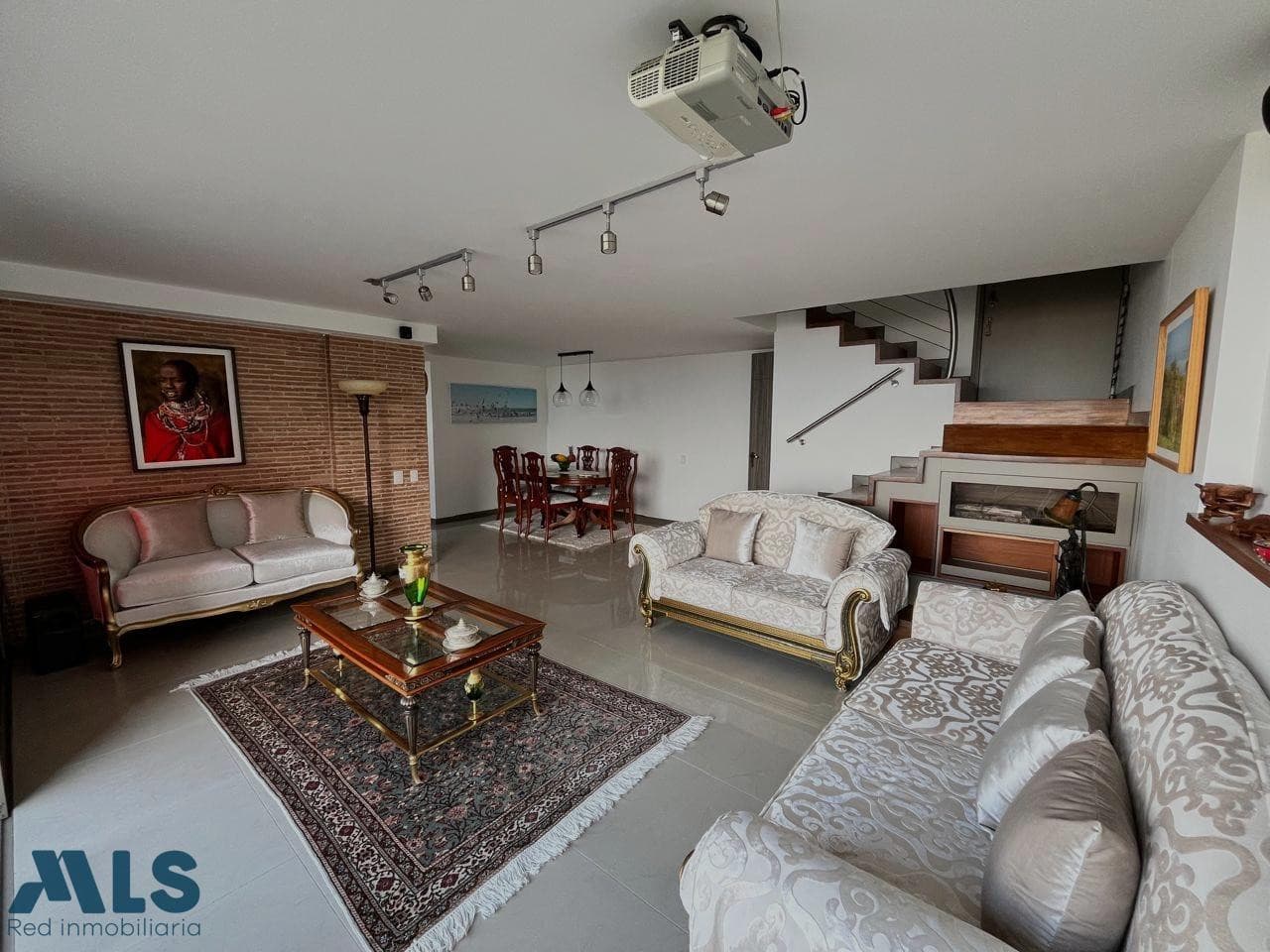 Apartamento en venta en San Lucas, Poblado, Medellín — foto 1 de 21