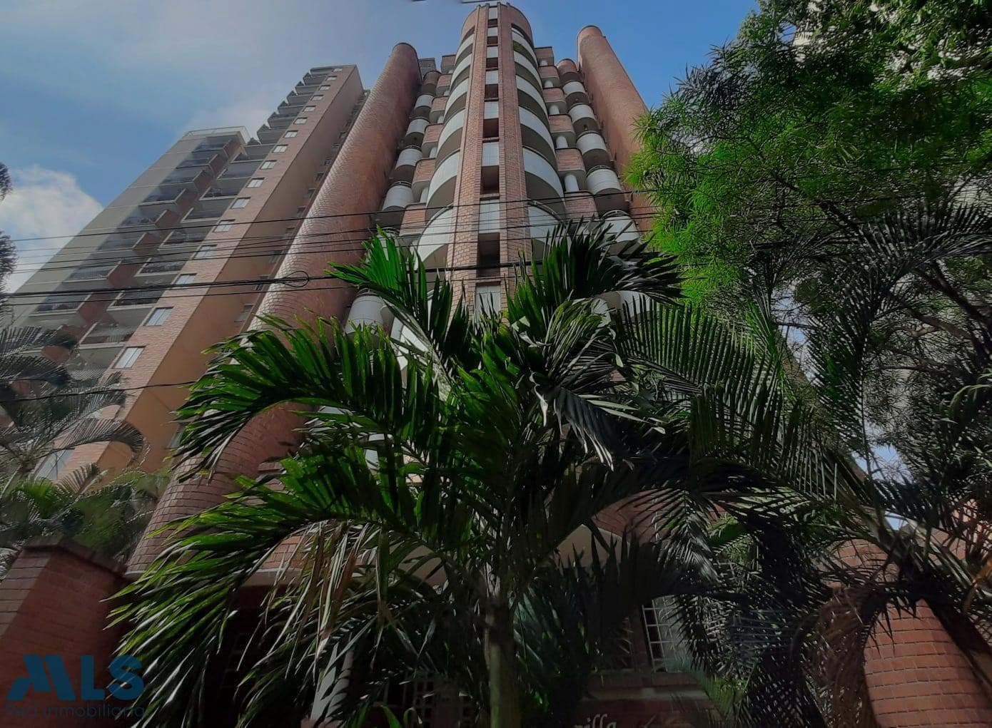 Apartamento en venta en Boston, Centro, Medellín — foto 1 de 17
