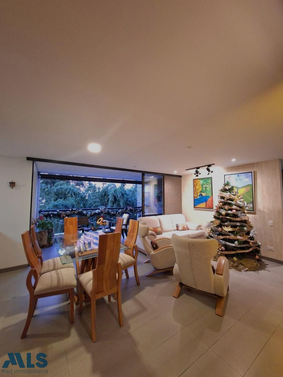 Apartamento en venta en Loma De Las Brujas, Aburra Sur, Envigado — foto 1 de 24