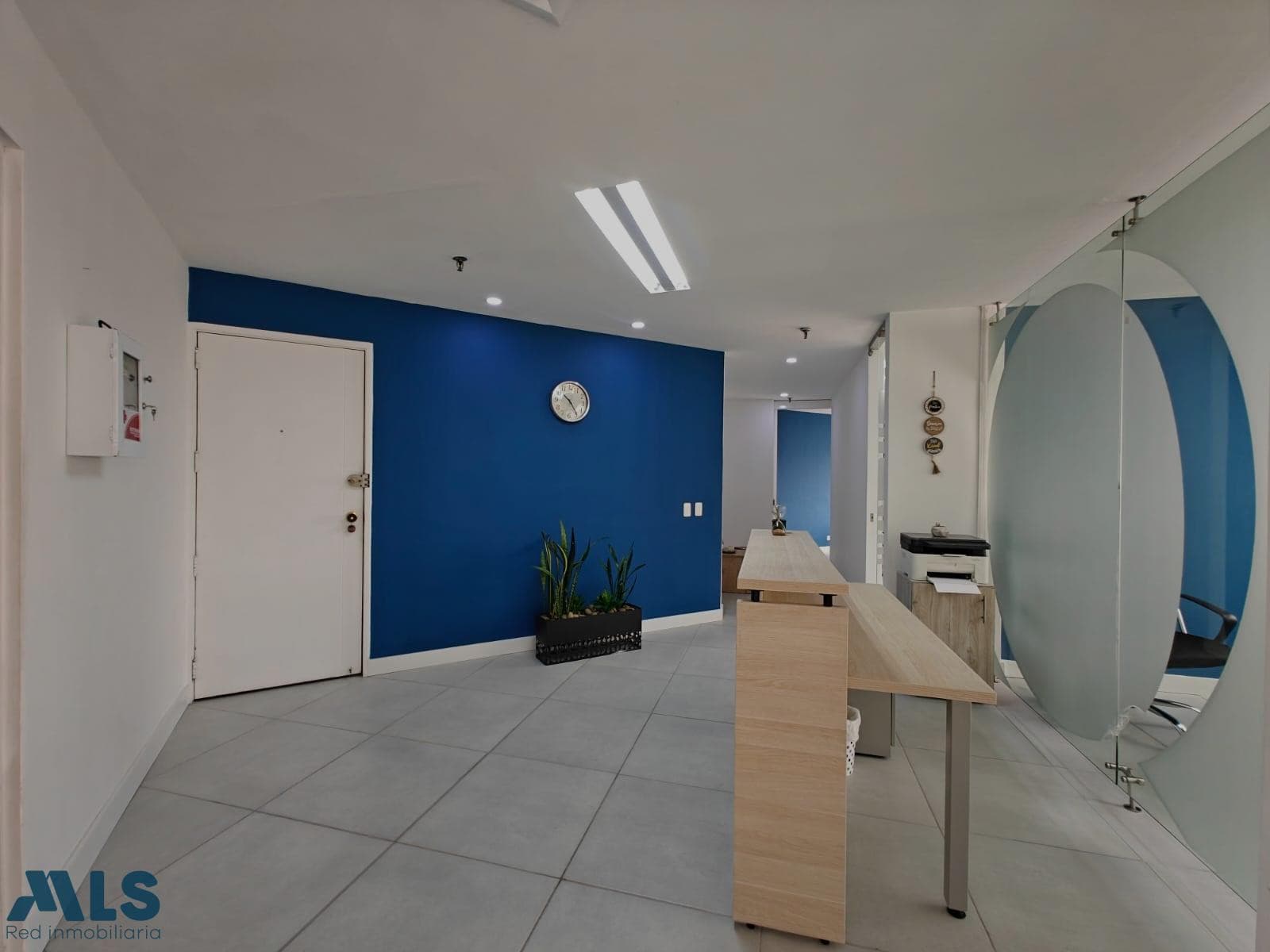 Oficina en venta en Centro, Medellín — foto 1 de 15