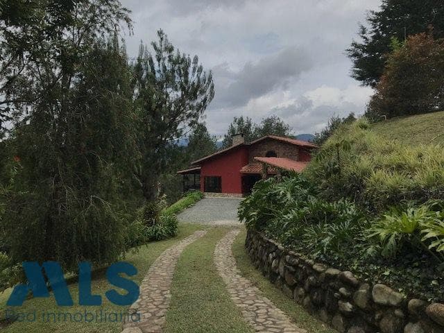 Casa en venta en Corredor La Fe El, Oriente Antioqueño, El Retiro — foto 1 de 18