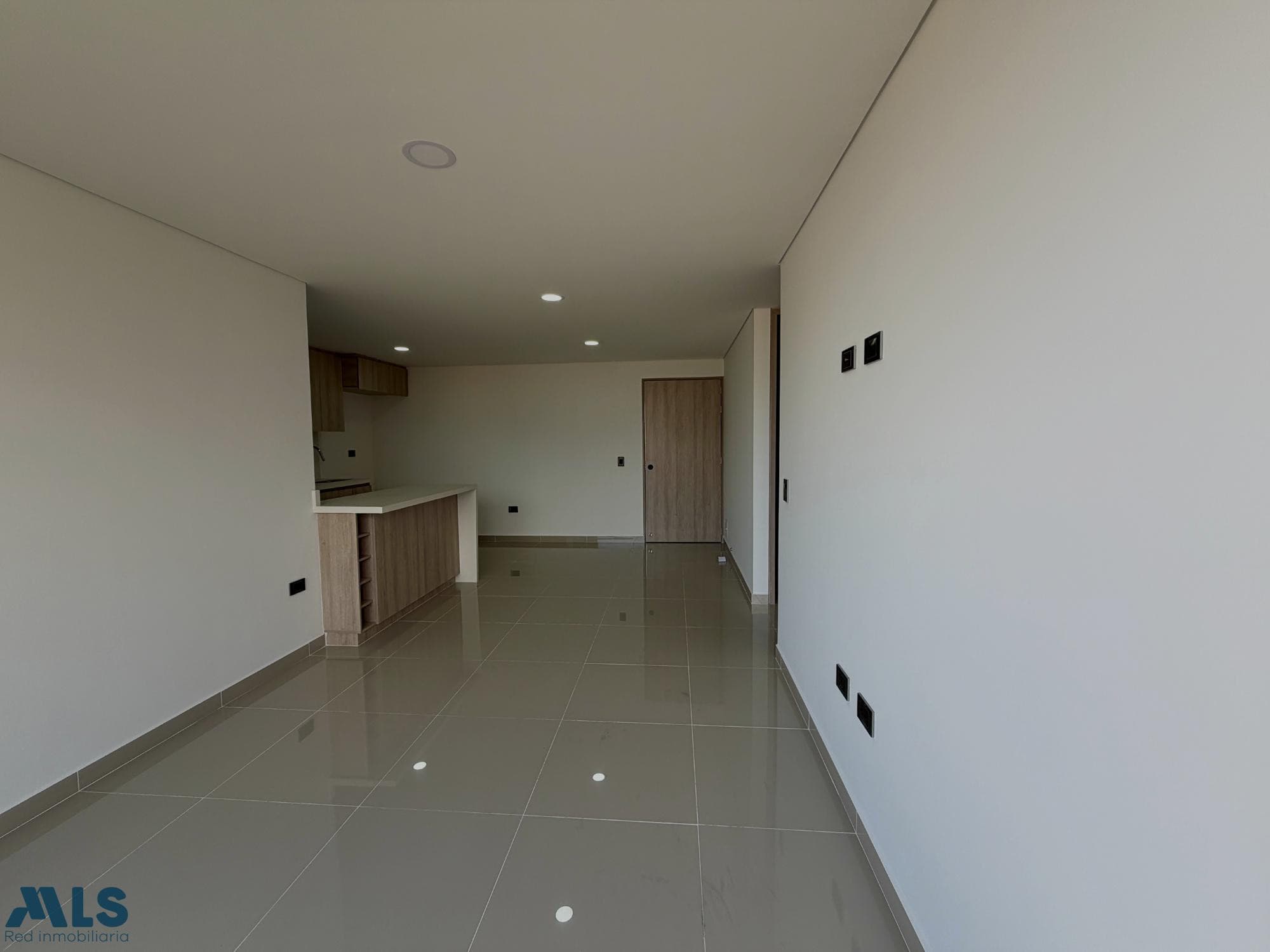 Apartamento en venta en Casa Jardin, Aburra Sur, La Estrella — foto 1 de 17