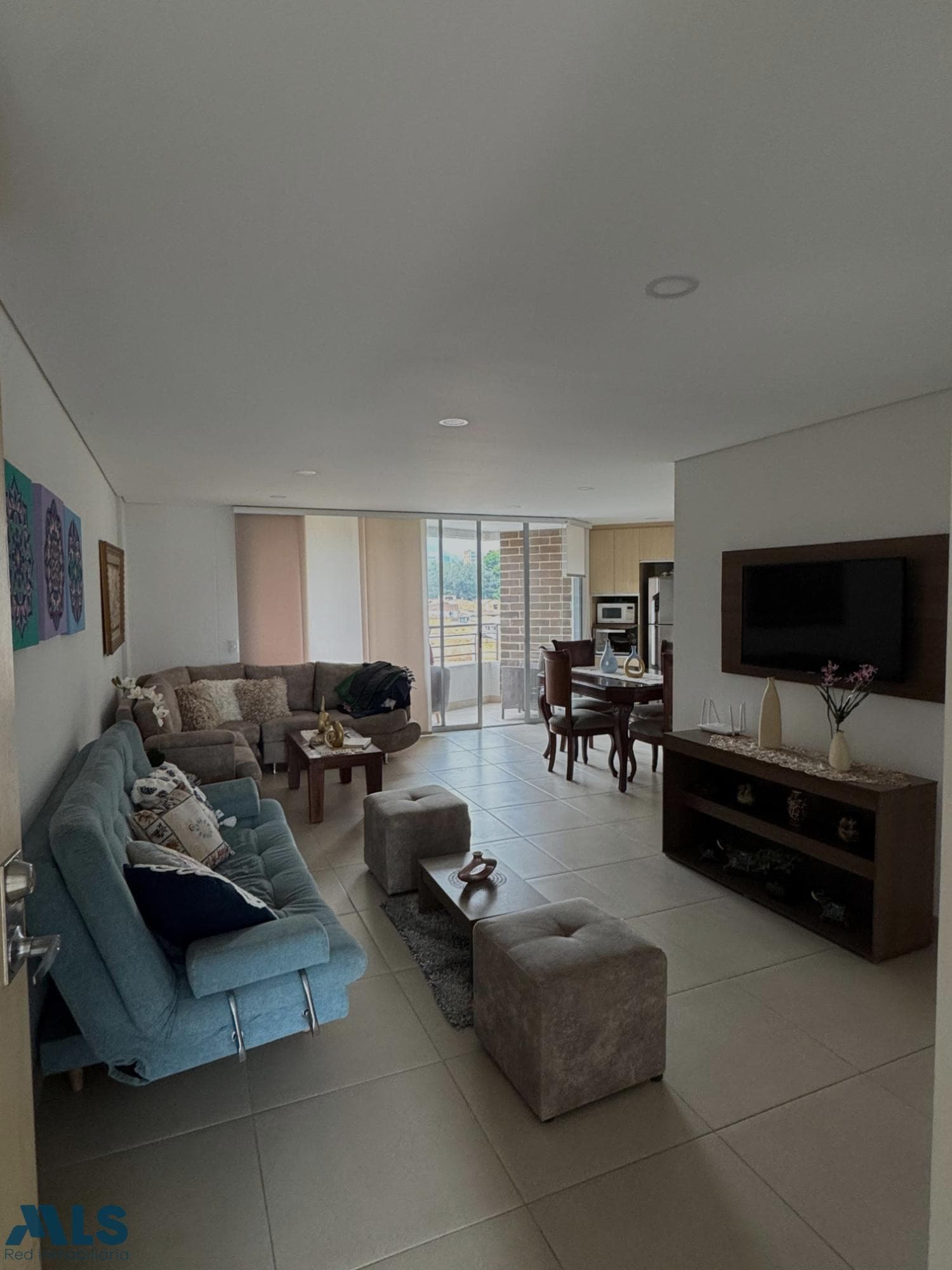 Apartamento en venta en Laureles, Medellín — foto 1 de 13