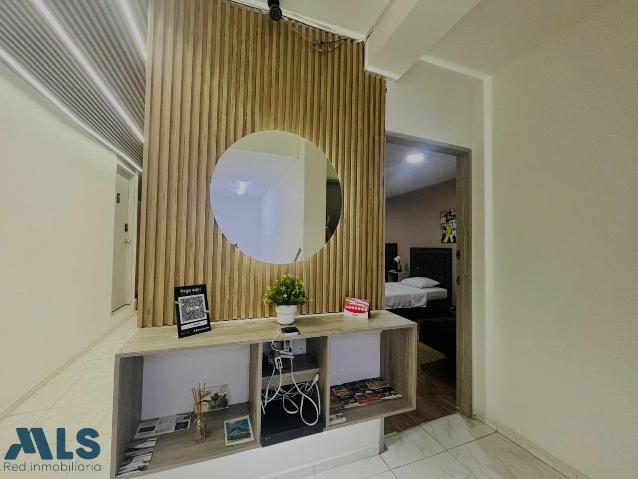 Casa en venta en Conquistadores, Laureles, Medellín — foto 1 de 13