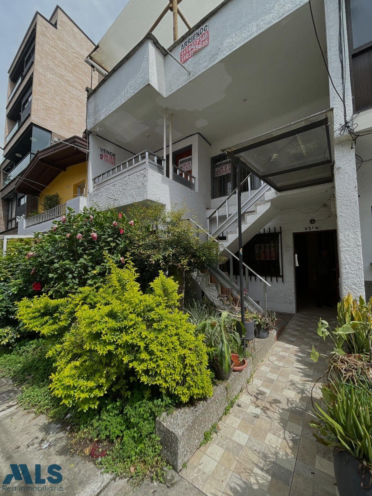 Casa en venta en Manila, Poblado, Medellín — foto 1 de 15