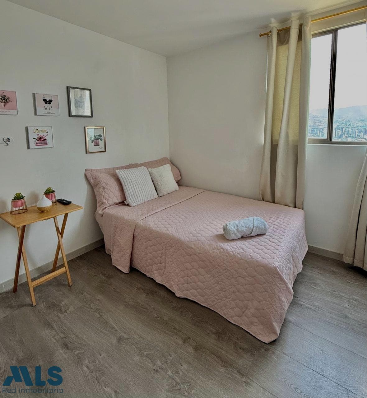 Apartamento en venta en Las Lomitas, Aburra Sur, Sabaneta — foto 1 de 8