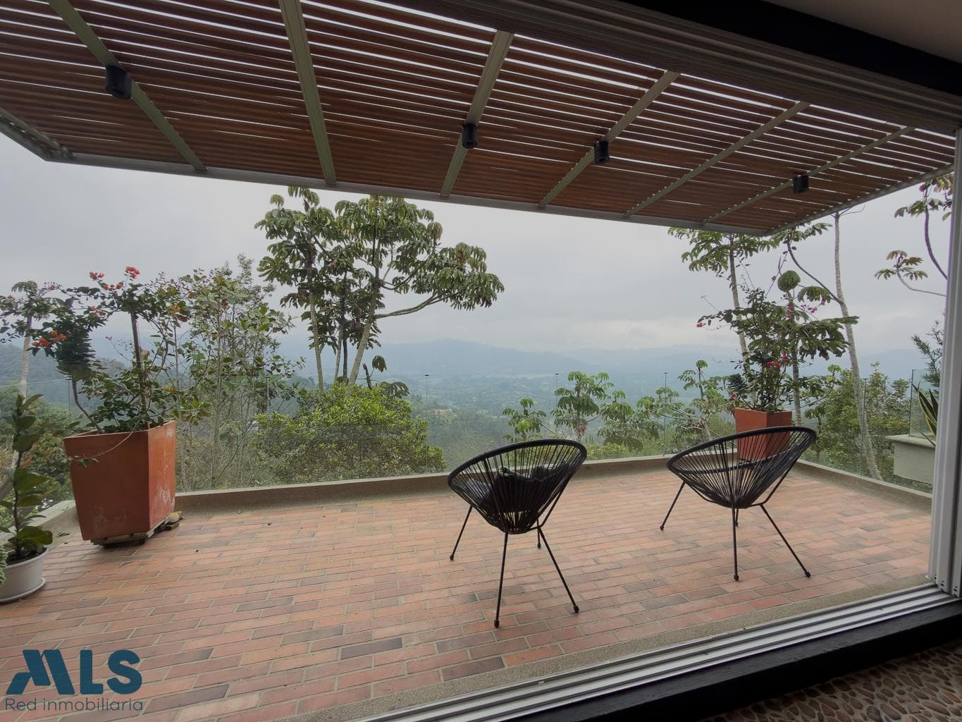Apartamento en venta en V. Los Salados, Oriente Antioqueño, El Retiro — foto 1 de 31