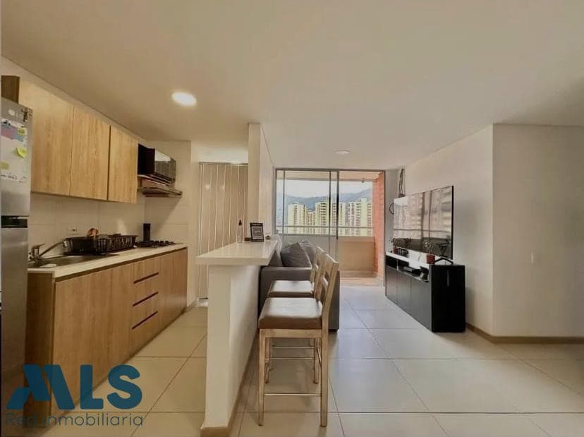 Apartamento en venta en Suramérica, Aburra Sur, La Estrella — foto 1 de 8