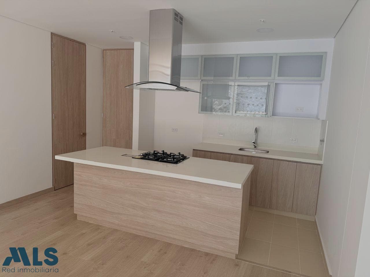 Apartamento en venta en Corredor La Fe El, Oriente Antioqueño, El Retiro — foto 1 de 27