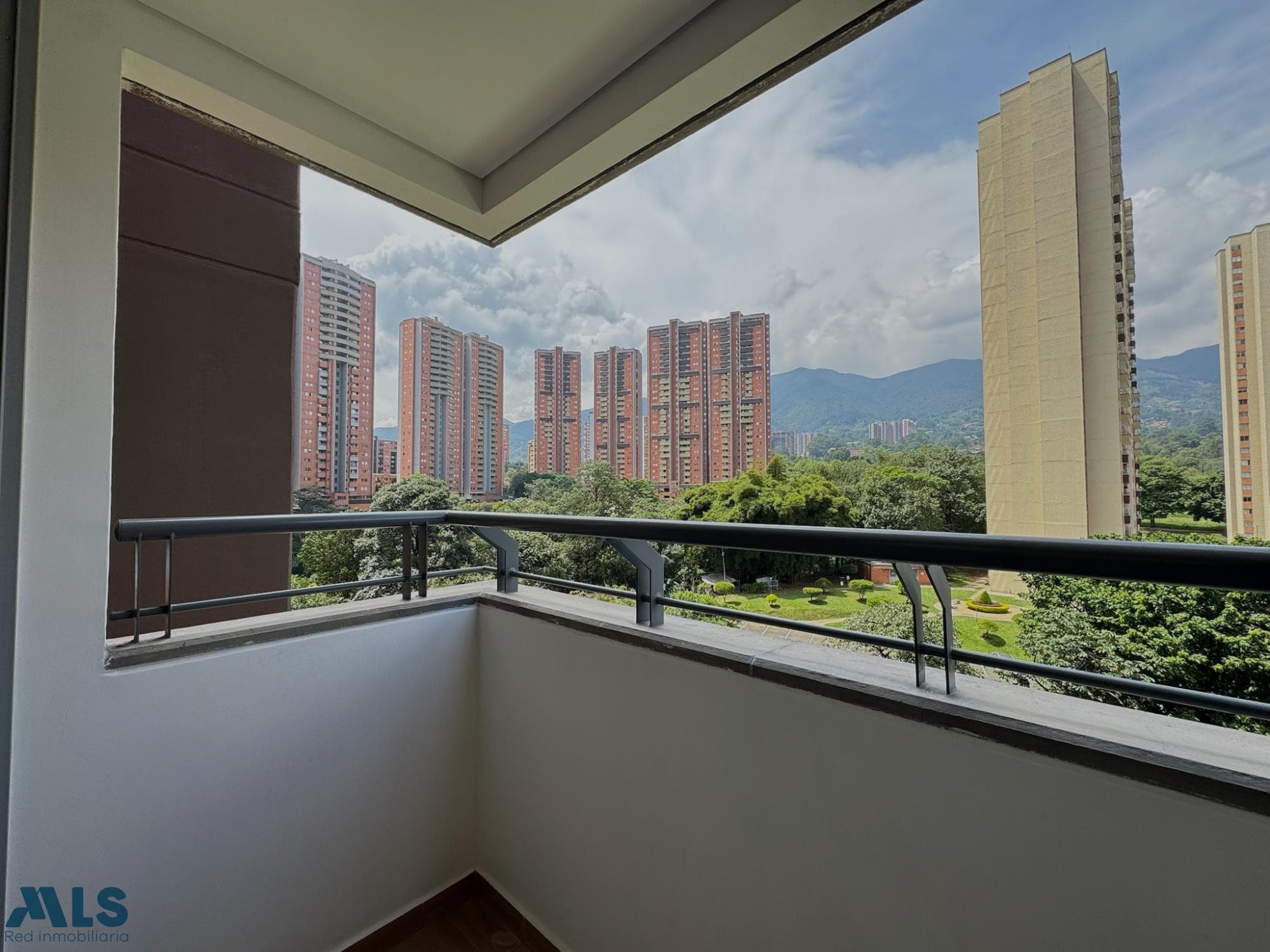 Apartamento en venta en Ditaires, Aburra Sur, Itagüí — foto 1 de 30