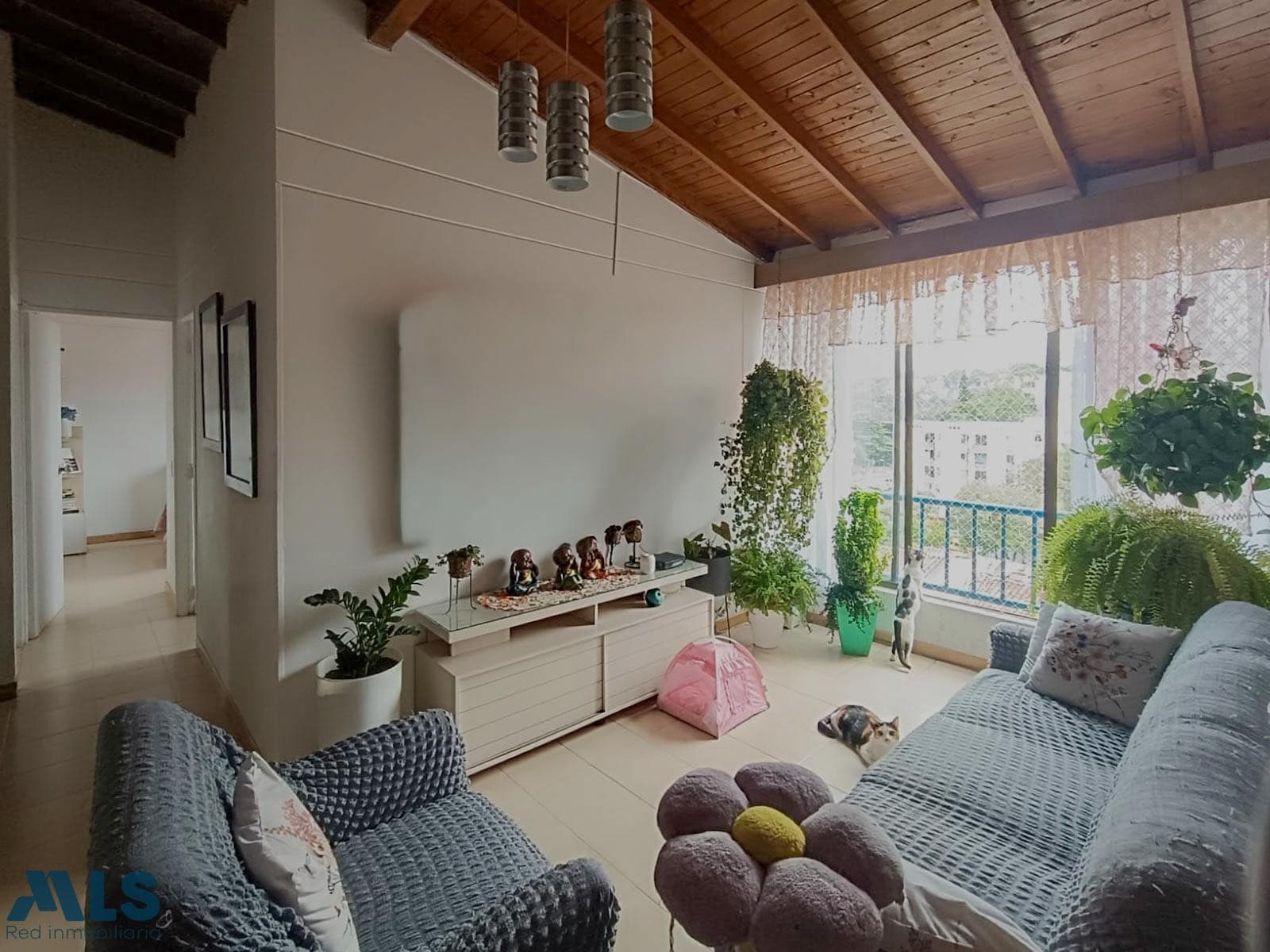 Apartamento en venta en San Javier Nº 1, Occidente, Medellín — foto 1 de 15