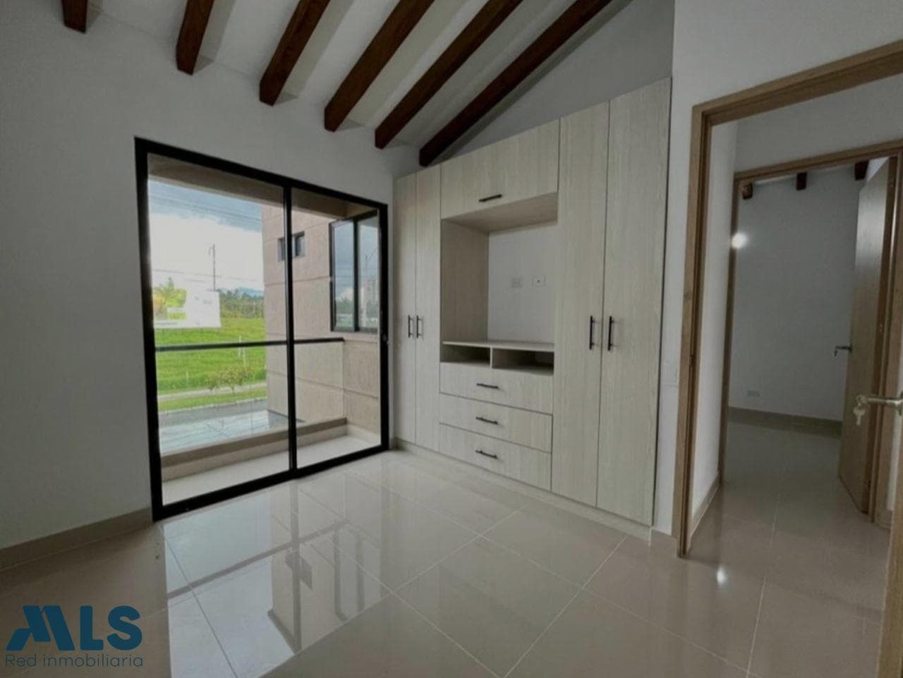 Casa en venta en San Antonio de Pereira, Oriente Antioqueño, Rionegro — foto 1 de 15