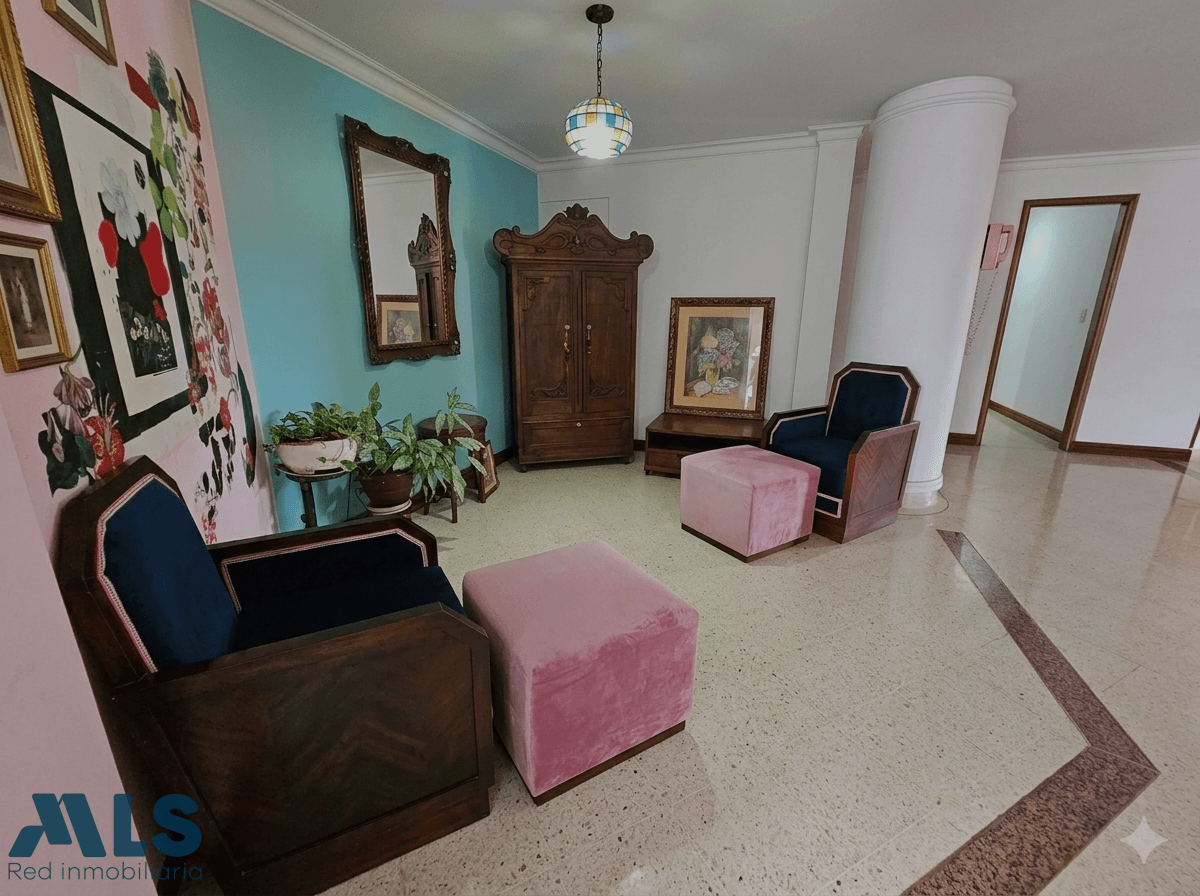 Apartamento en venta en Laureles, Medellín — foto 1 de 15