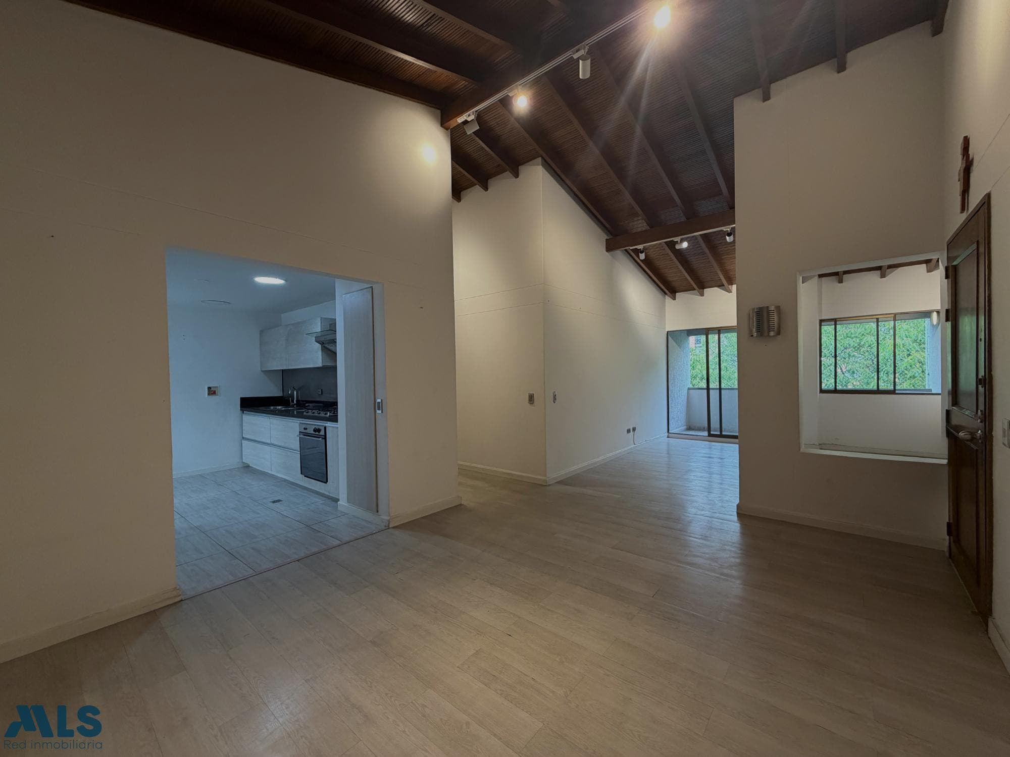 Apartamento en venta en Oviedo, Poblado, Medellín — foto 1 de 38
