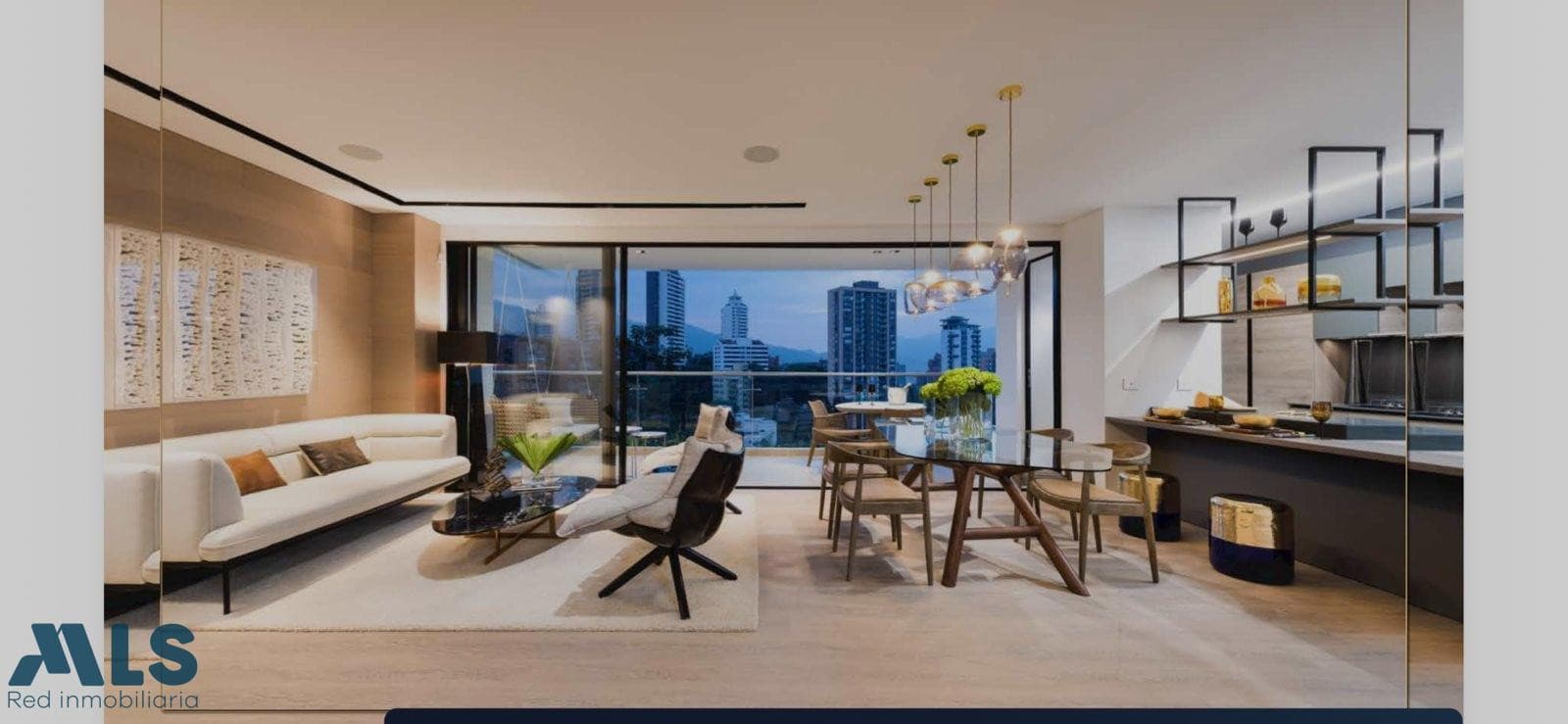 Apartamento en venta en San Lucas, Poblado, Medellín — foto 1 de 14