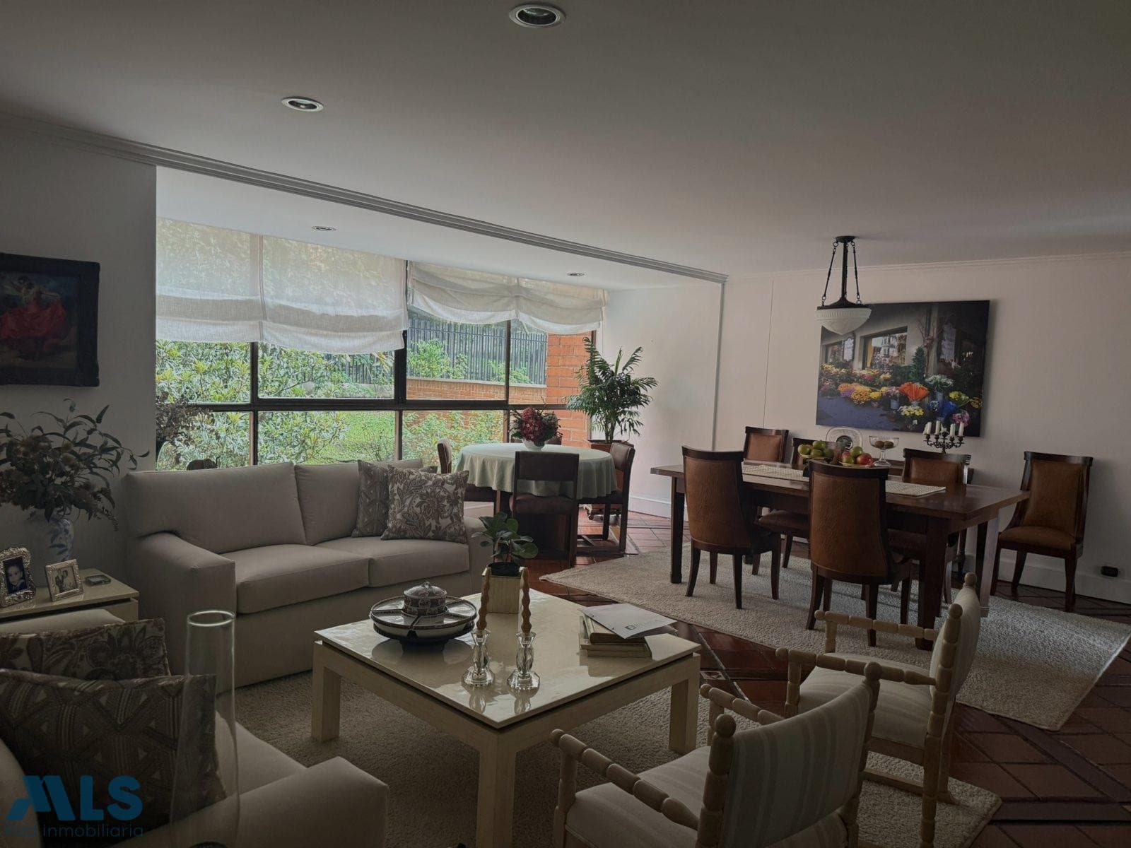 Apartamento en venta en Los Balsos Nº 1, Poblado, Medellín — foto 1 de 19