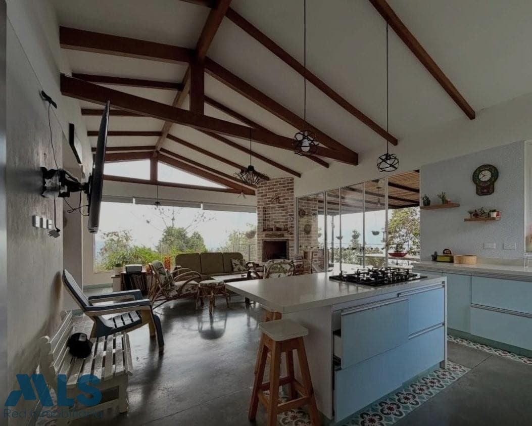 Casa en venta en La Catedral, Aburra Sur, Envigado — foto 1 de 31