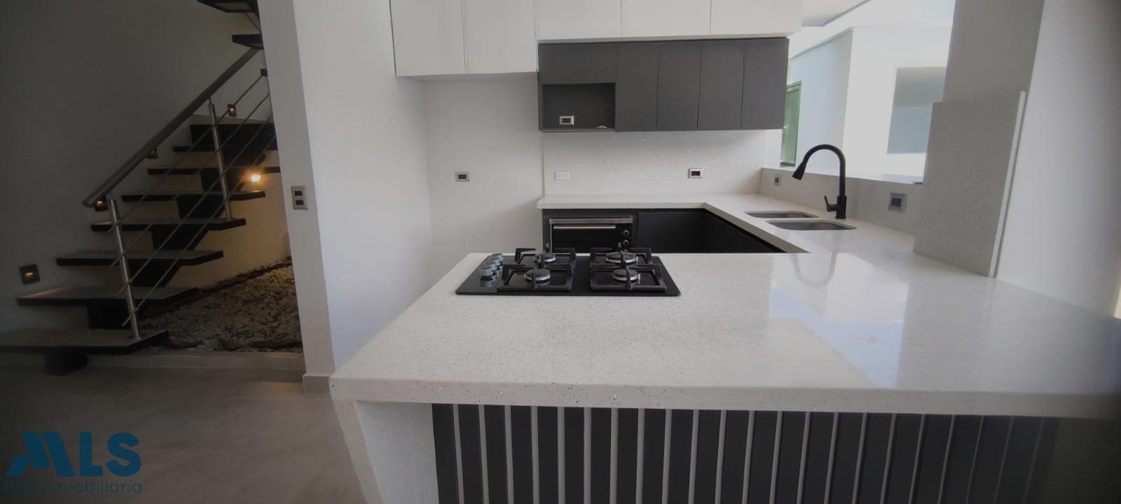 Casa en venta en Rural, Occidente Antioqueño, San Jerónimo — foto 1 de 13