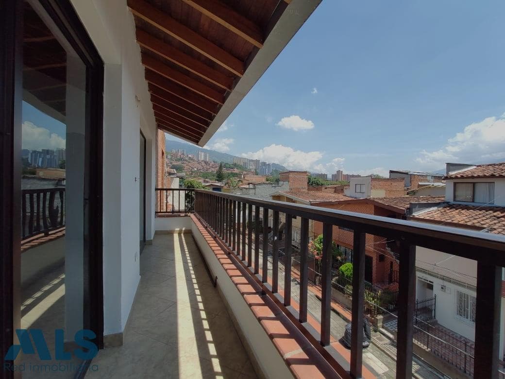 Apartamento en venta en Santa Lucia, Occidente, Medellín — foto 1 de 20