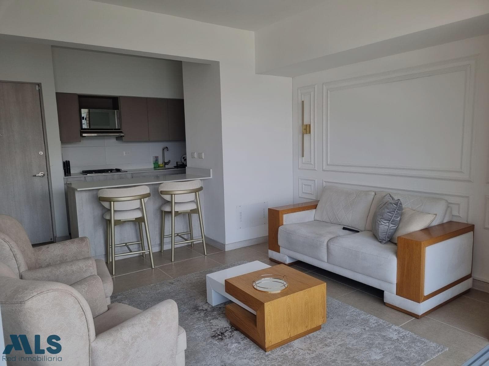 Apartamento en venta en Ciudad del Rio, Poblado, Medellín — foto 1 de 18