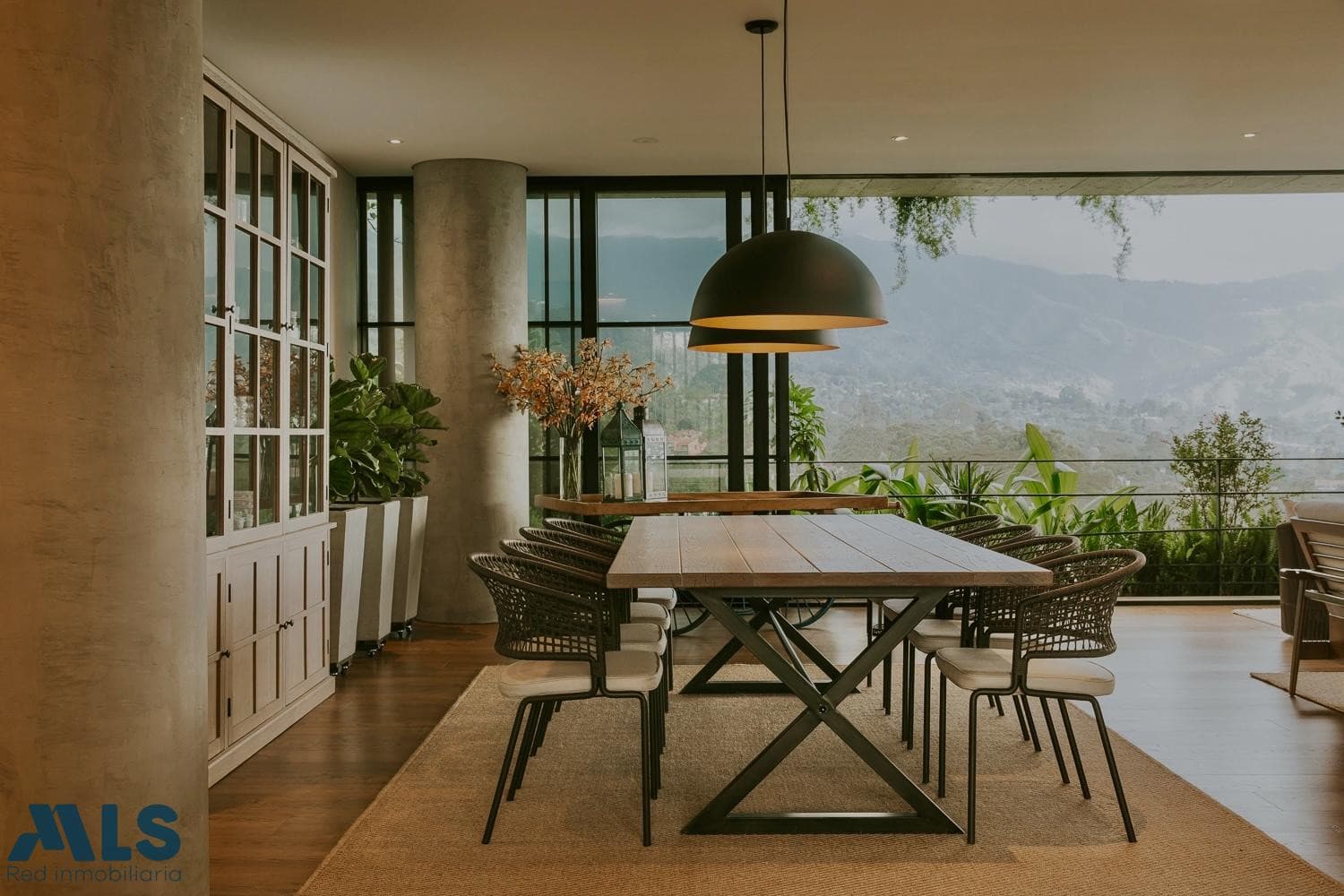 Apartamento en venta en San Lucas, Poblado, Medellín — foto 1 de 17