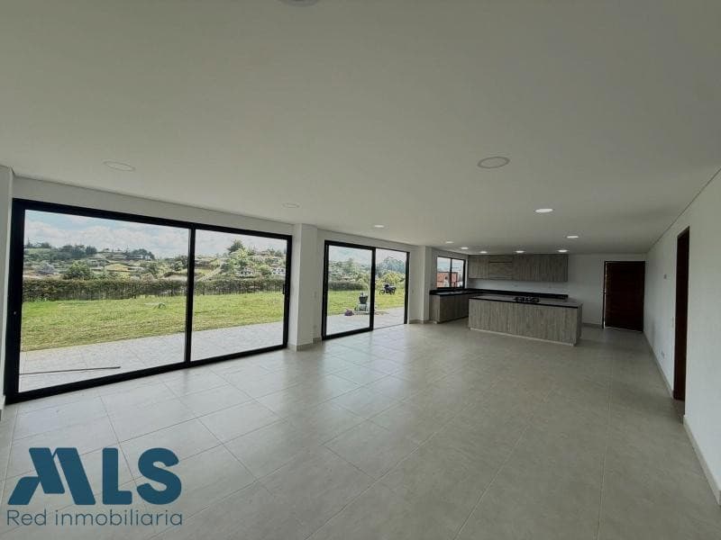 Casa en venta en V. Aguas Claras, Oriente Antioqueño, El Carmen — foto 1 de 29