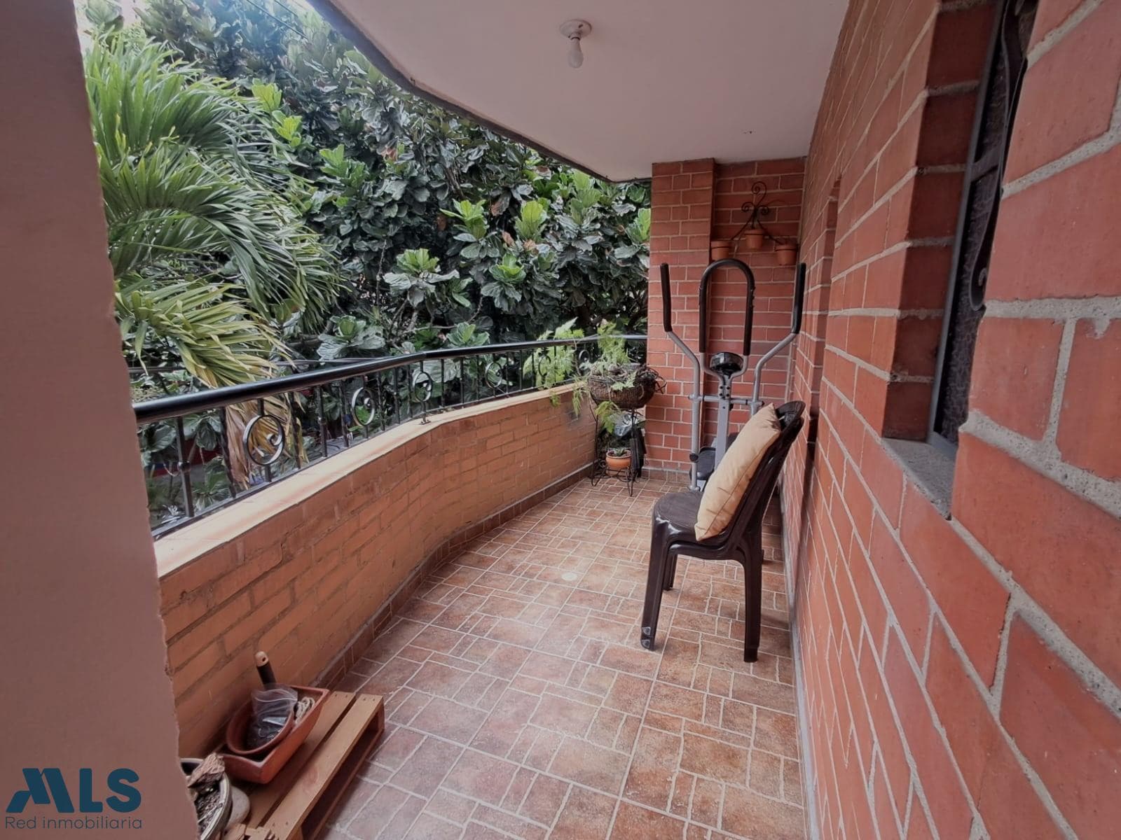 Apartamento en venta en La América, Occidente, Medellín — foto 1 de 18
