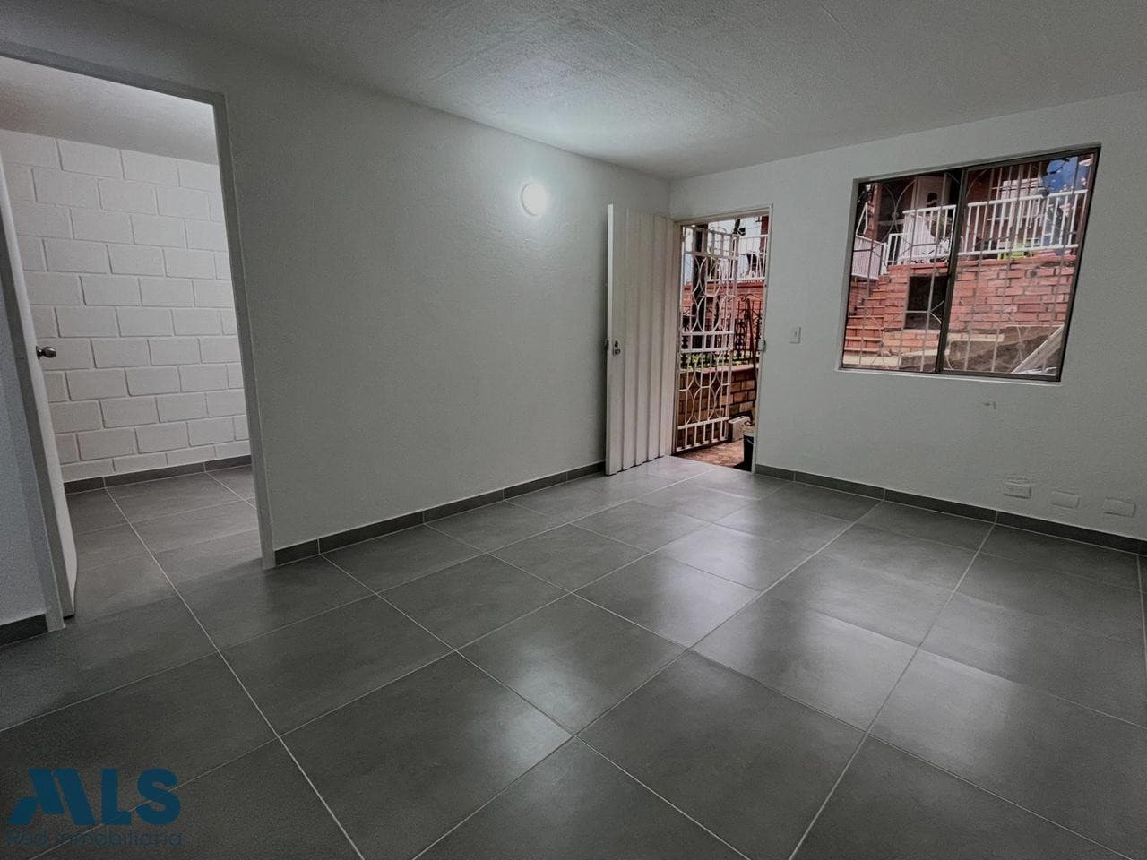 Casa en venta en Robledo, Occidente, Medellín — foto 1 de 14