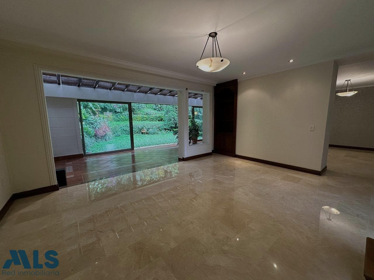 Casa en venta en Los Balsos Nº 1, Poblado, Medellín — foto 1 de 20
