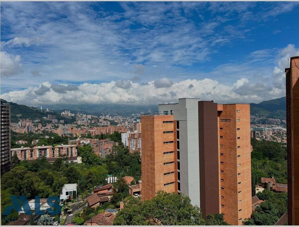 Apartamento en venta en El Esmeraldal, Aburra Sur, Envigado — foto 1 de 15