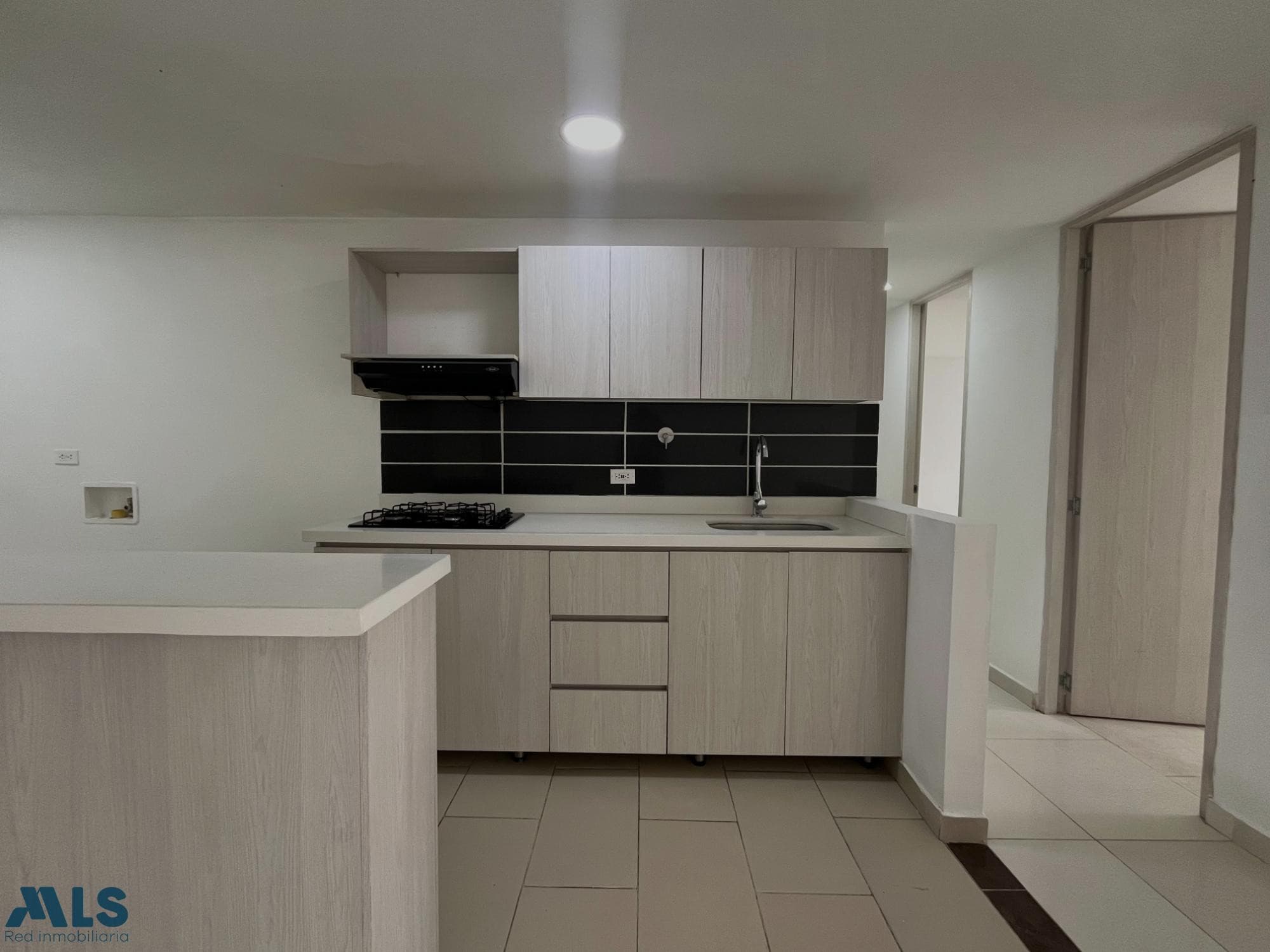 Apartamento en venta en Manrique Central Nº 1, Centro, Medellín — foto 1 de 11