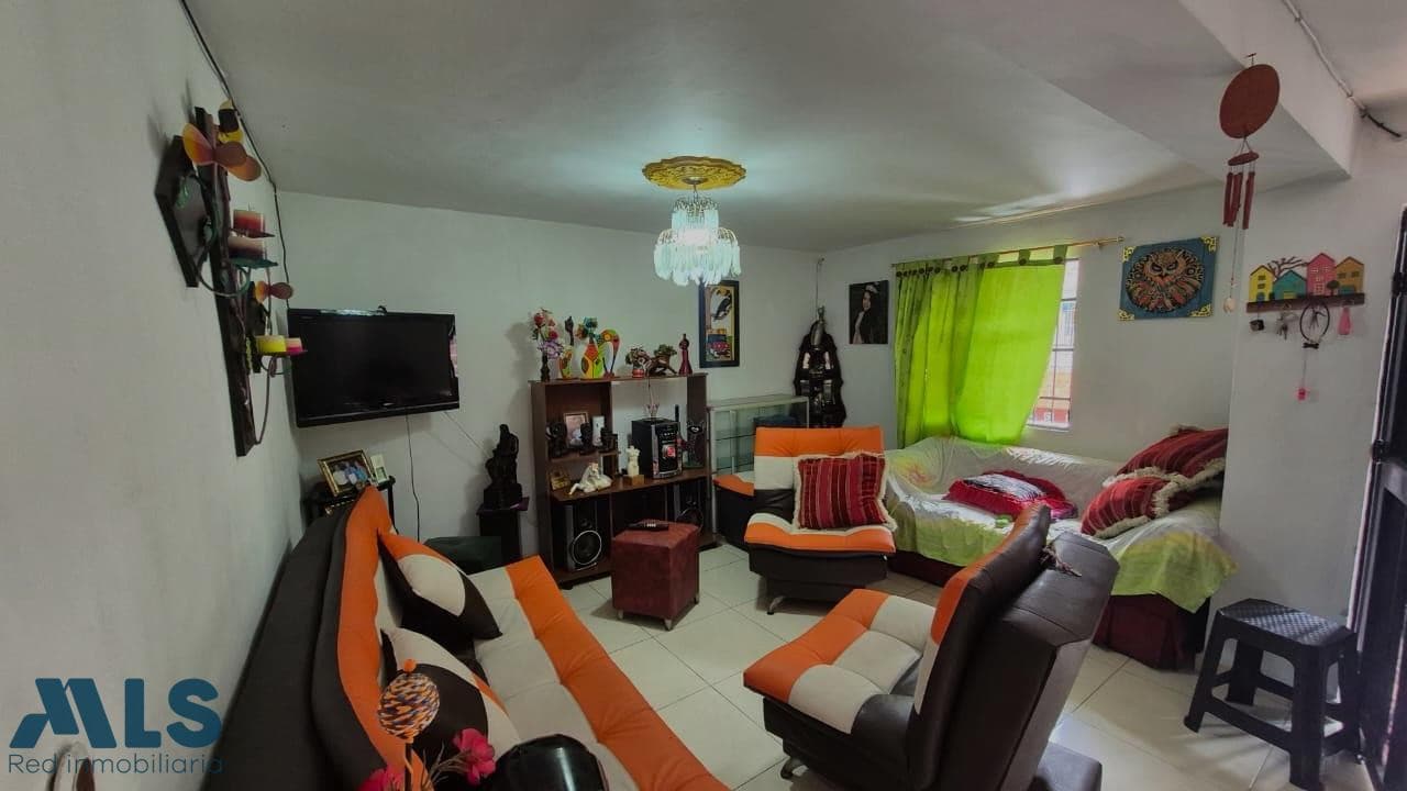 Casa en venta en Castilla, Occidente, Medellín — foto 1 de 22