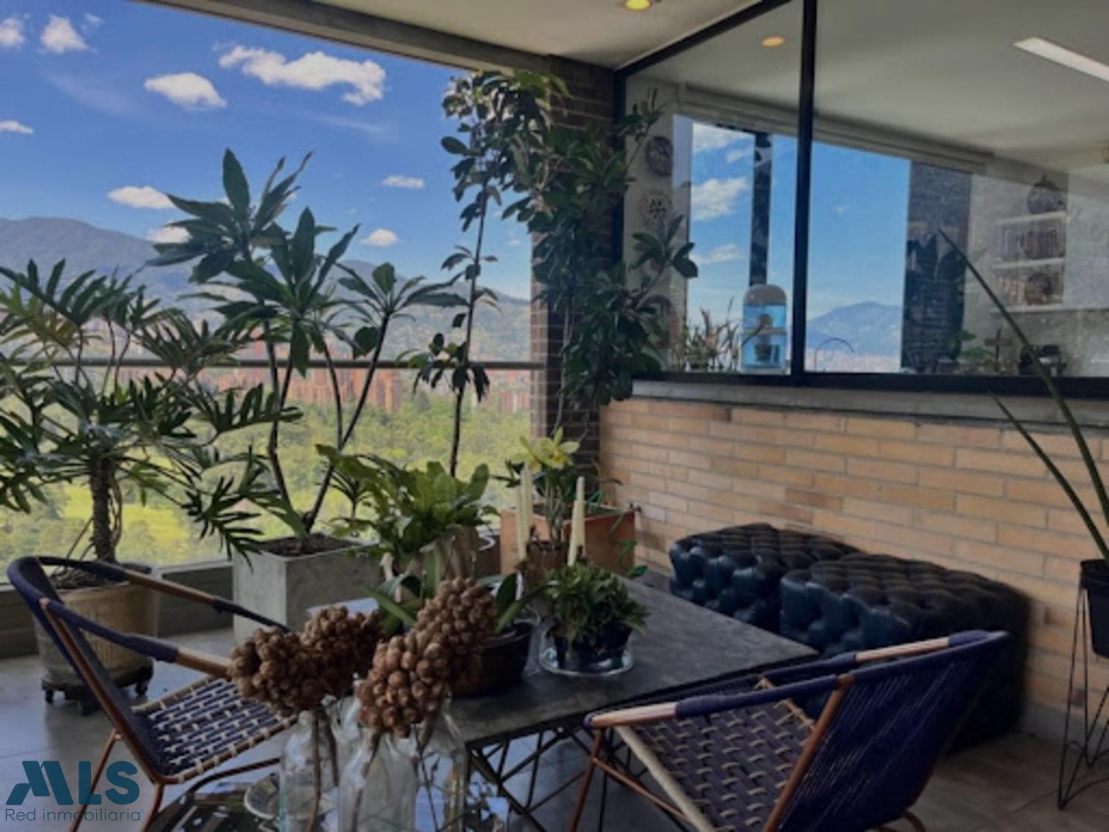 Apartamento en venta en Los Balsos Nº 1, Poblado, Medellín — foto 1 de 29