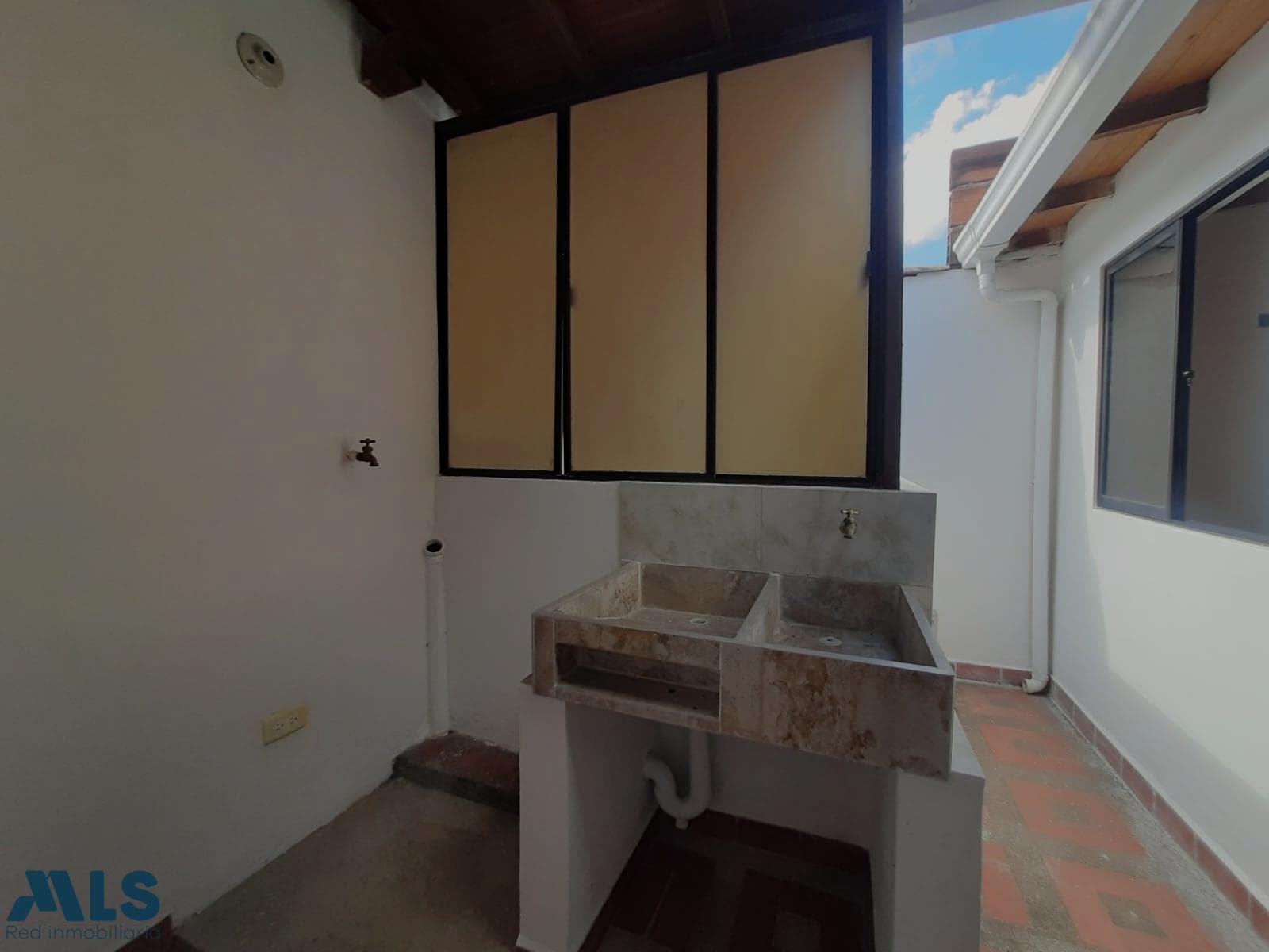 Apartamento en venta en Aranjuez, Centro, Medellín — foto 1 de 14