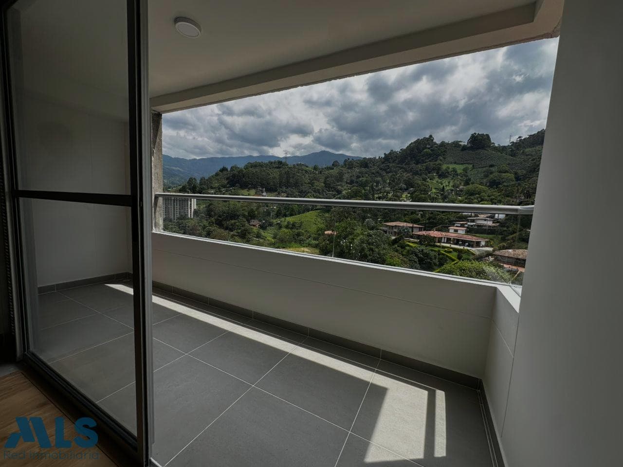 Apartamento en venta en Las Antillas, Aburra Sur, Envigado — foto 1 de 12