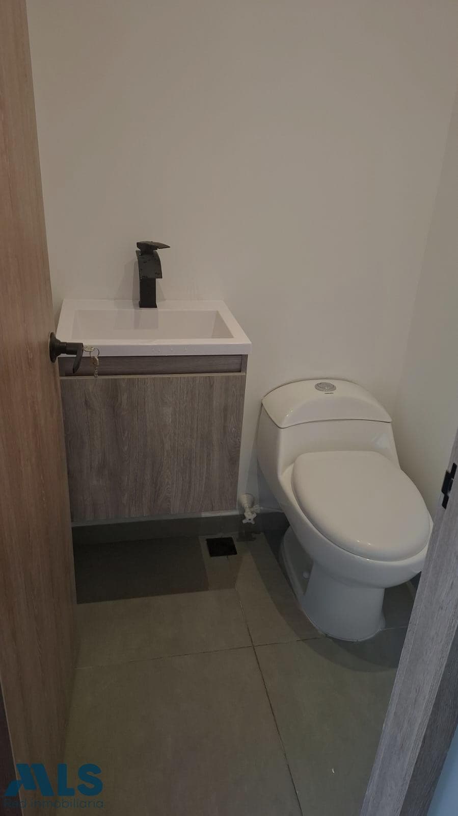 Apartamento en venta en El Porvenir, Oriente Antioqueño, Rionegro — foto 1 de 25