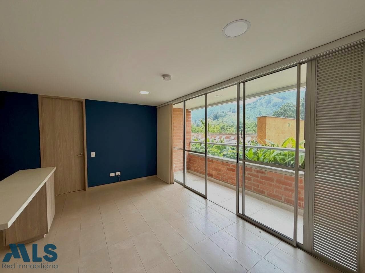 Apartamento en venta en Loma De San Jose, Aburra Sur, Sabaneta — foto 1 de 14