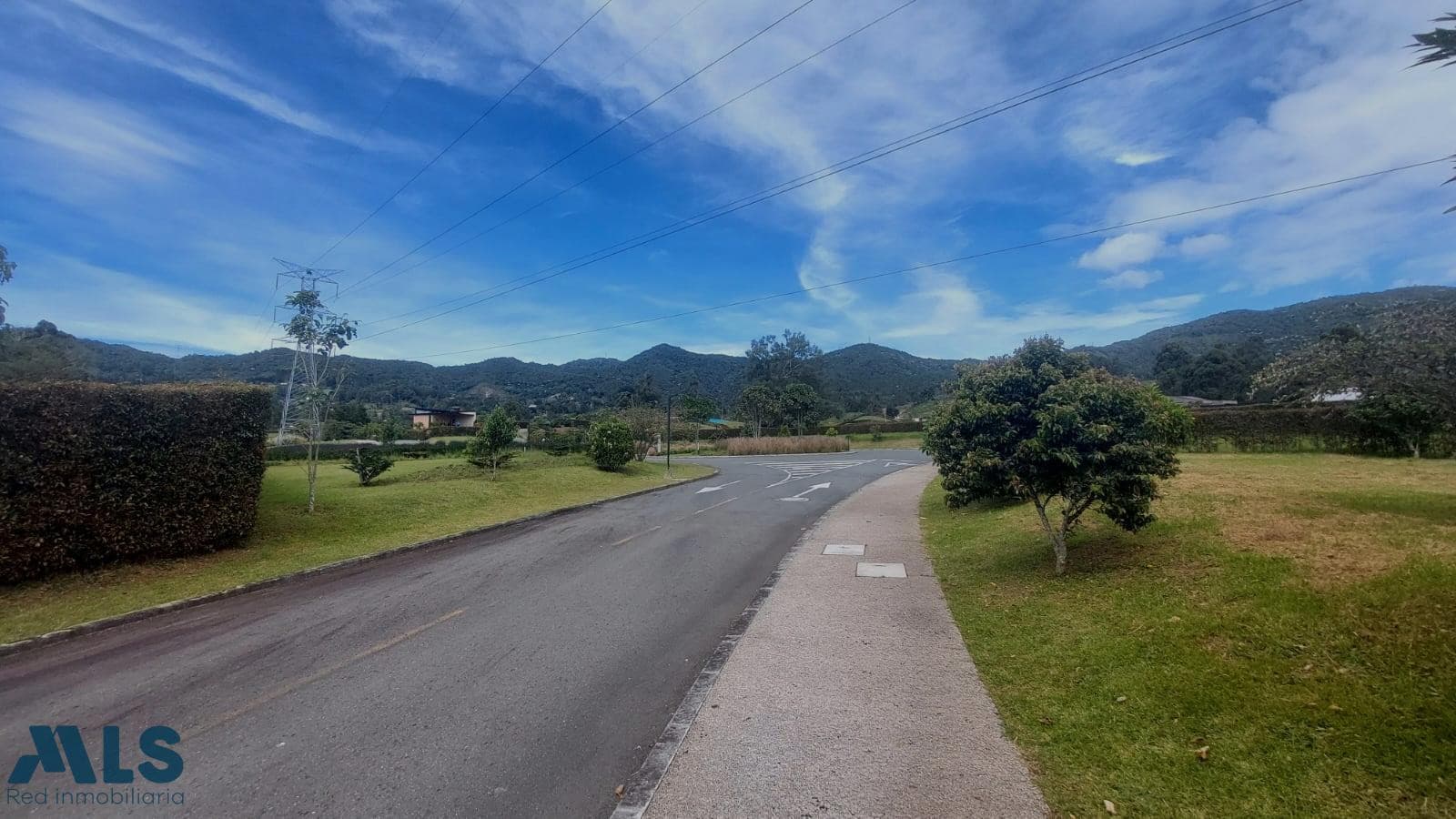 Lote Residencial en venta en V. El Yarumo, Oriente Antioqueño, La Ceja — foto 1 de 20