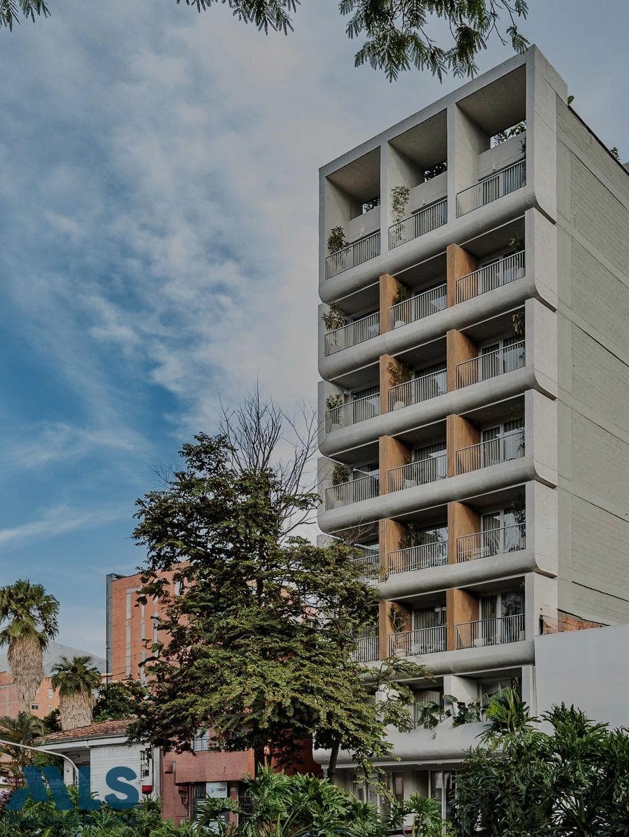 Apartamento en venta en Bolivariana, Laureles, Medellín — foto 1 de 23