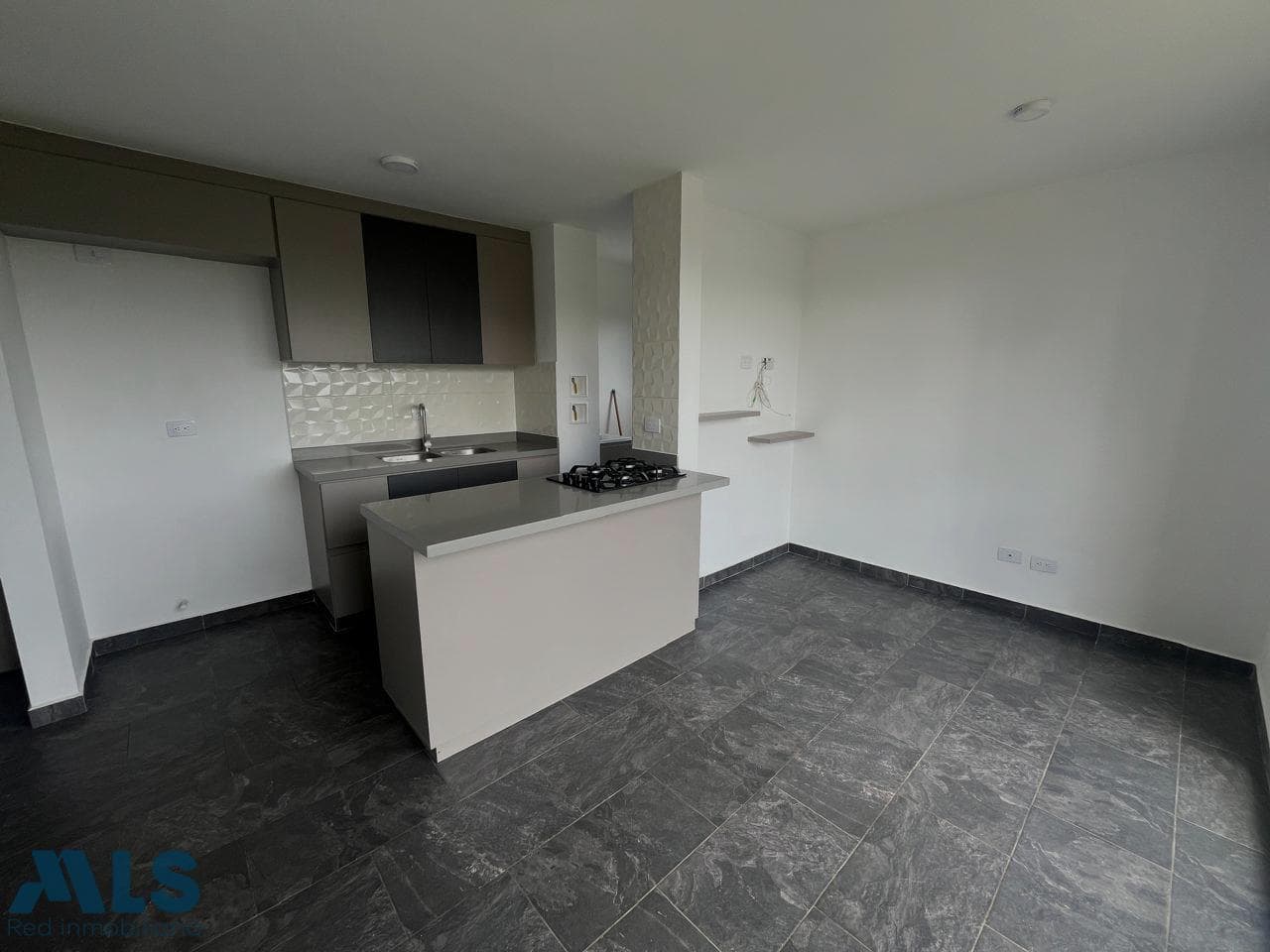 Apartamento en venta en V. Fontibon, Oriente Antioqueño, Rionegro — foto 1 de 21