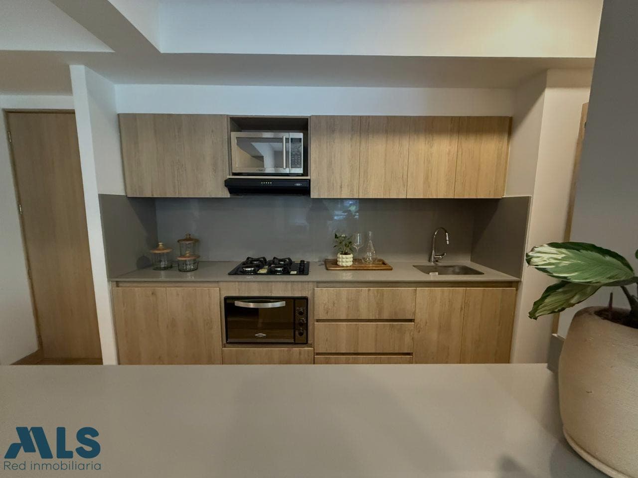 Apartamento en venta en Ciudad Peldar, Aburra Sur, Envigado — foto 1 de 8