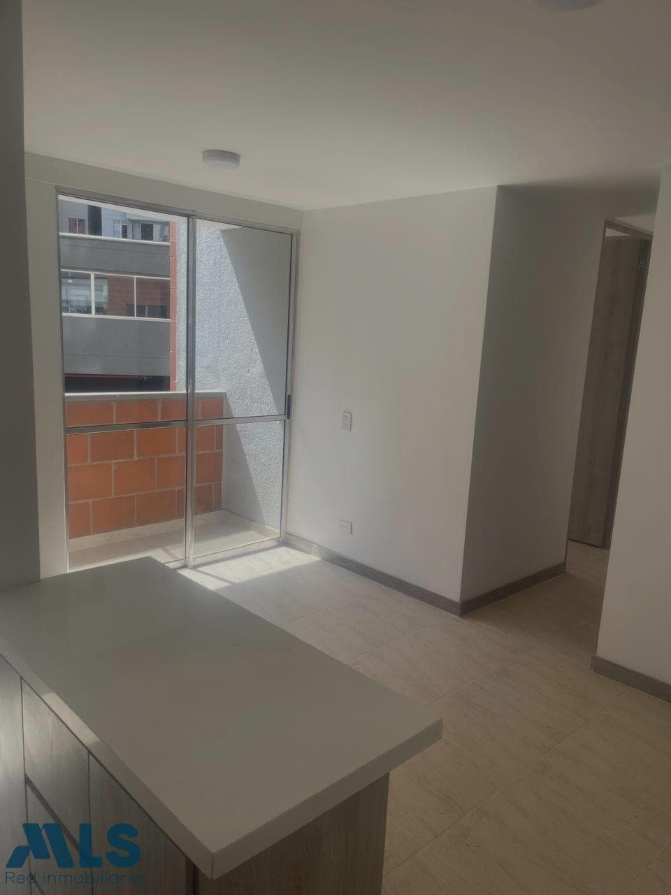 Apartamento en venta en Niquia, Norte, Bello — foto 1 de 15