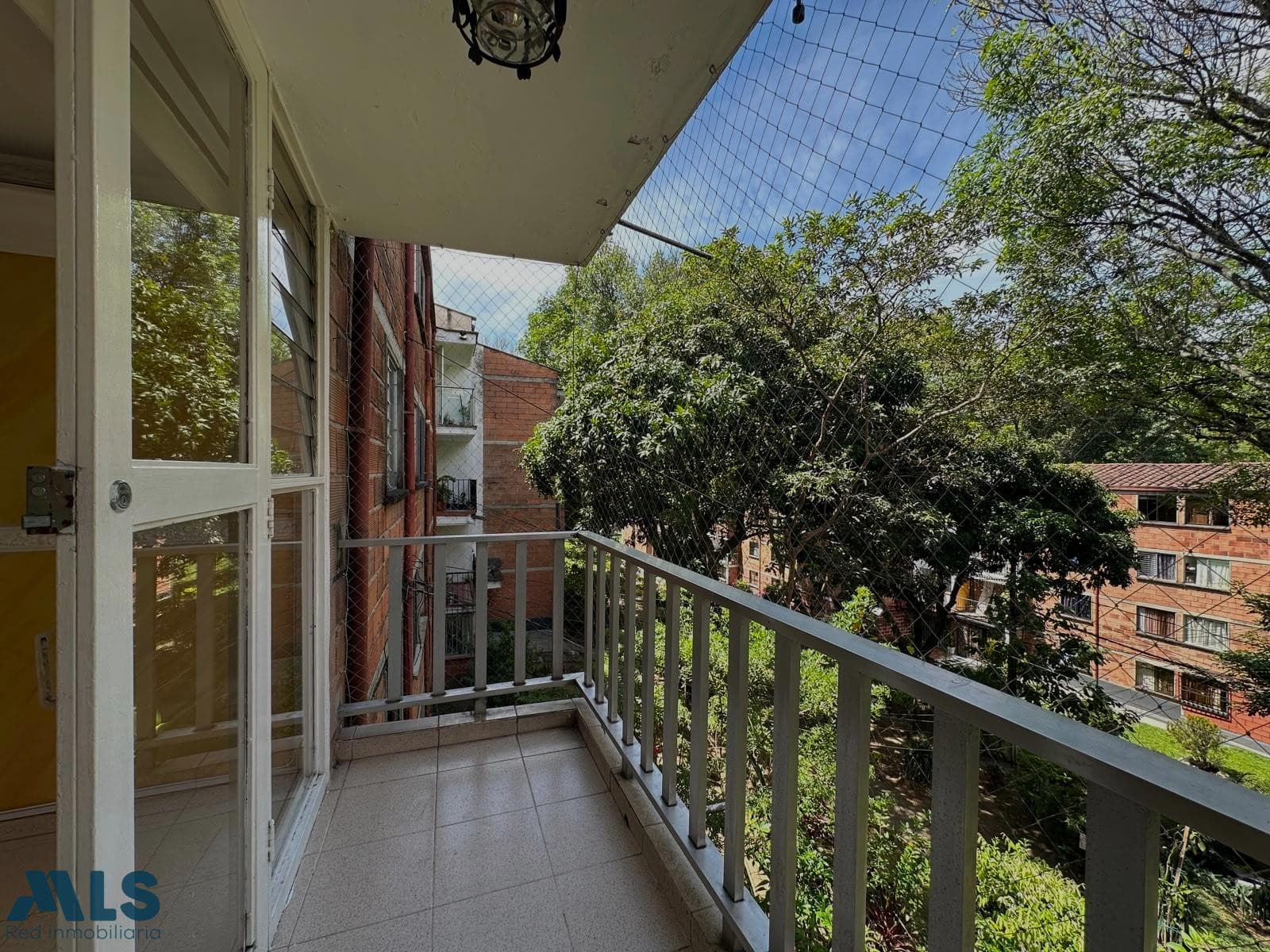 Apartamento en venta en Las Margaritas, Belén Guayabal, Medellín — foto 1 de 12
