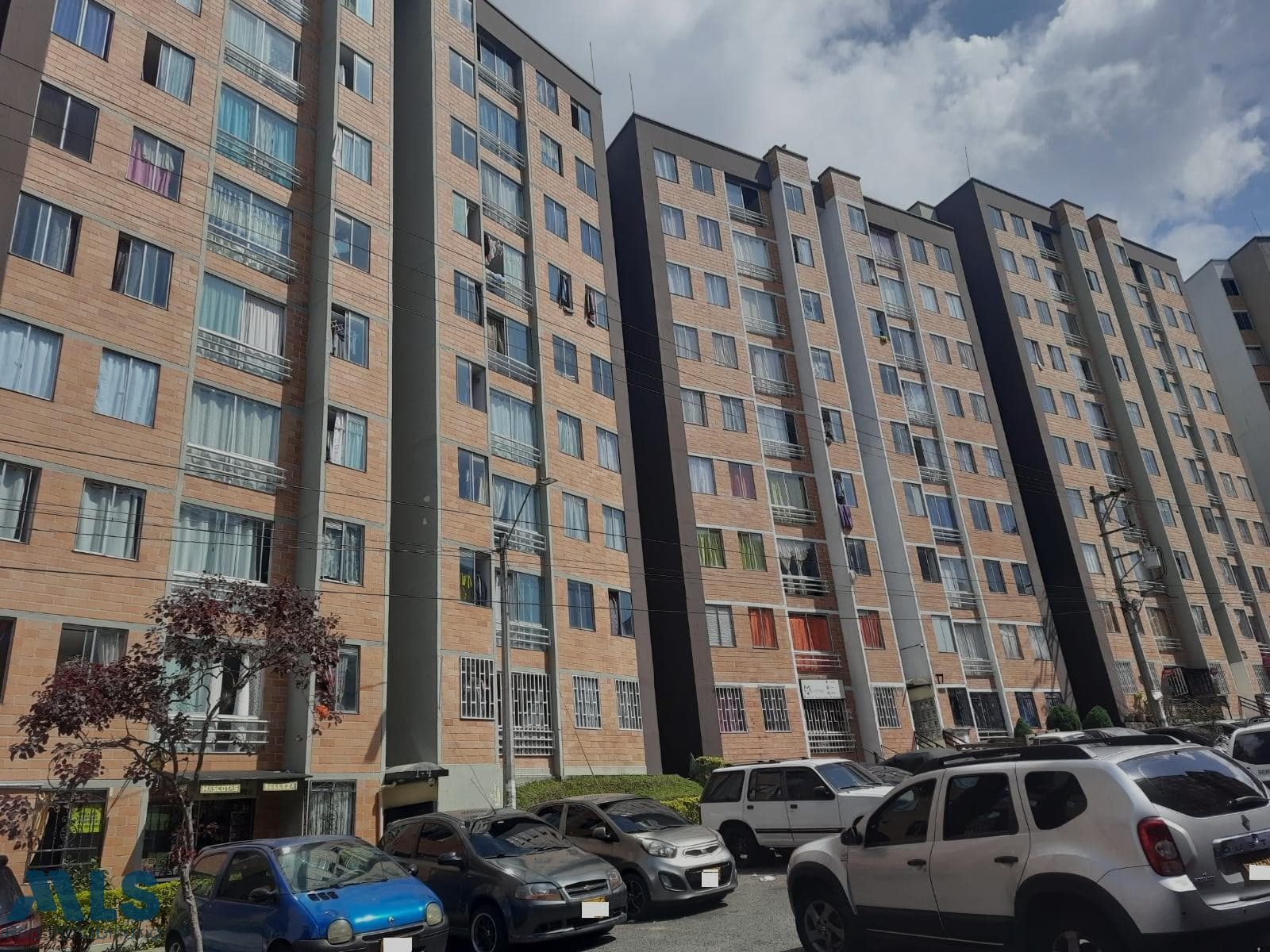 Apartamento en venta en Robledo, Occidente, Medellín — foto 1 de 10