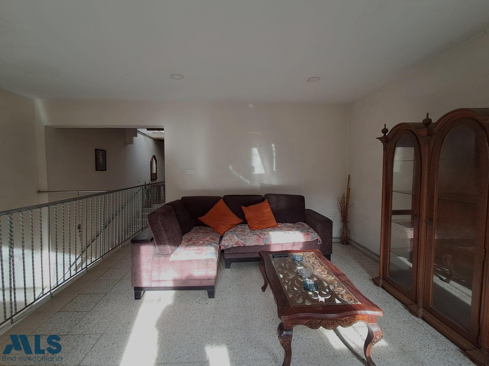 Casa en venta en Prado, Centro, Medellín — foto 1 de 27
