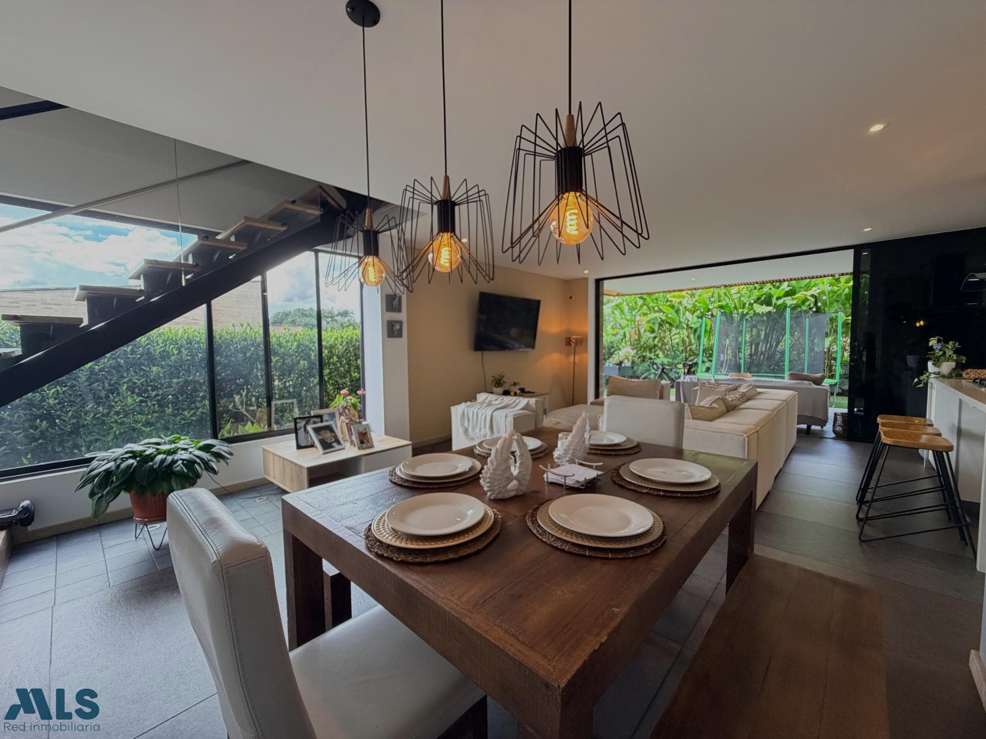 Casa en venta en La Calleja, Aburra Sur, Envigado — foto 1 de 58