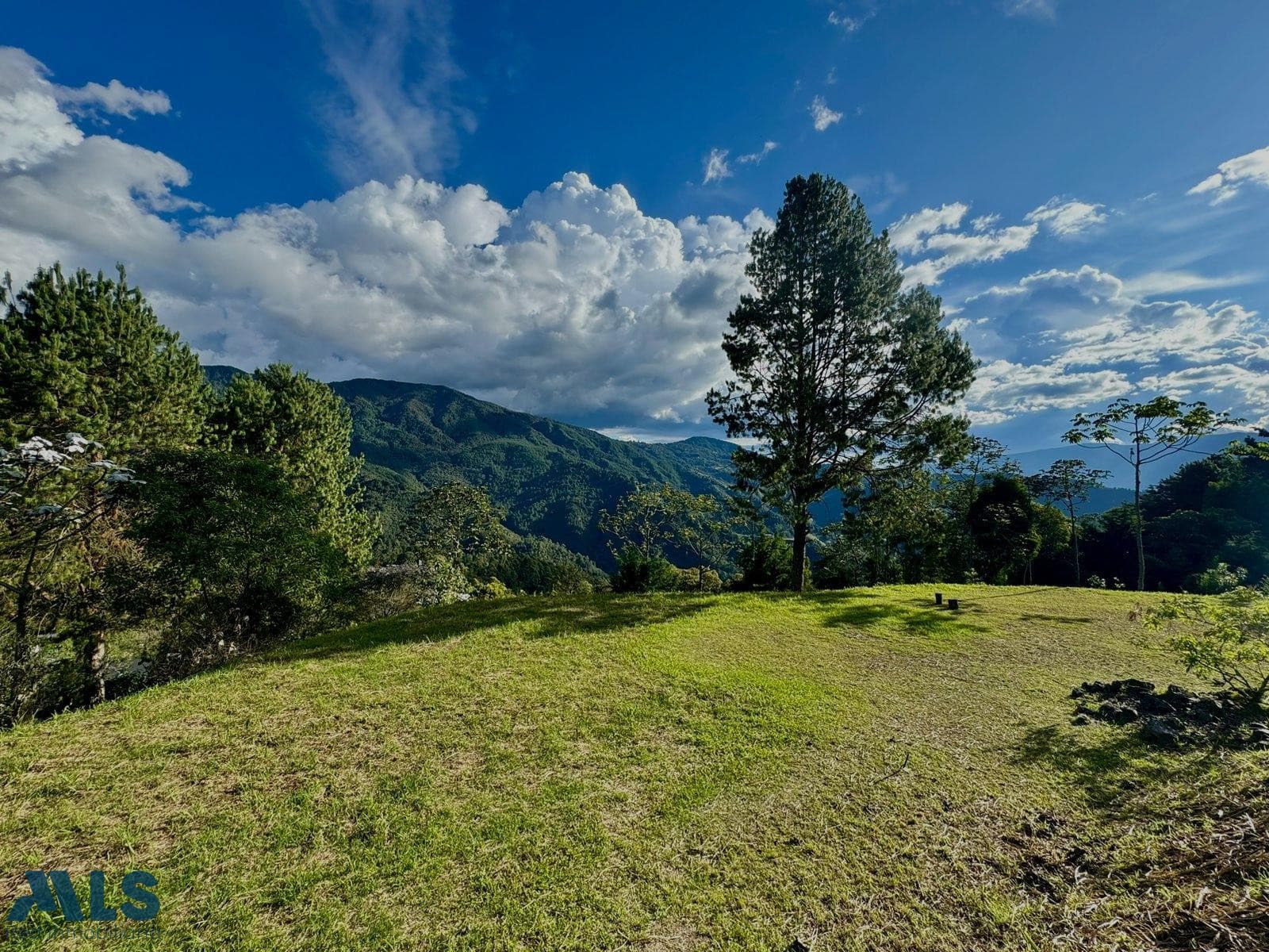 Lote Residencial en venta en Loma Del Escobero, Aburra Sur, Envigado — foto 1 de 8
