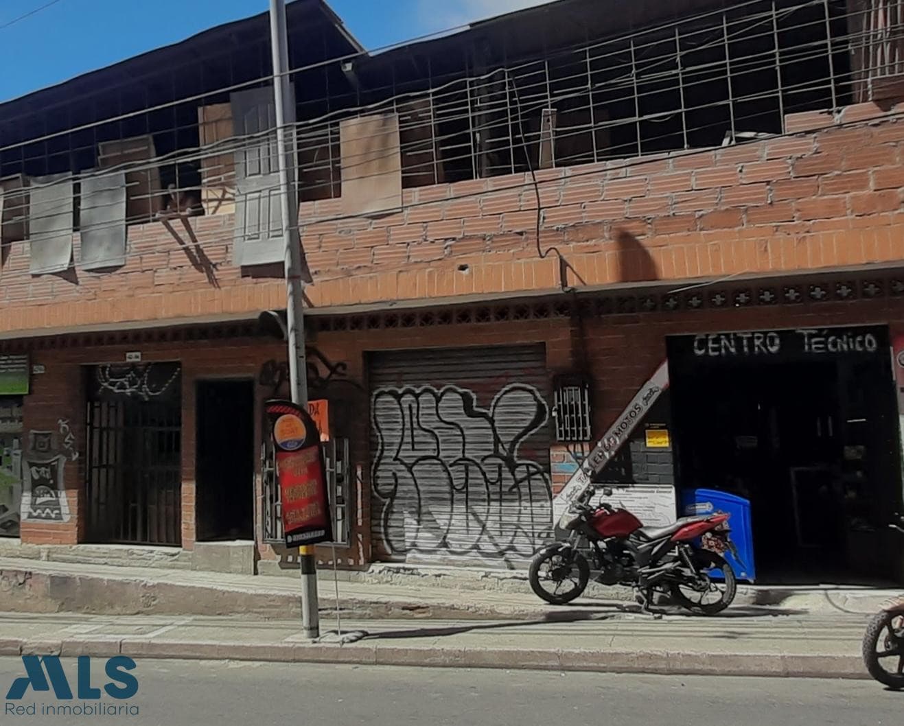 Local Comercial en venta en Centro, Medellín — foto 1 de 8