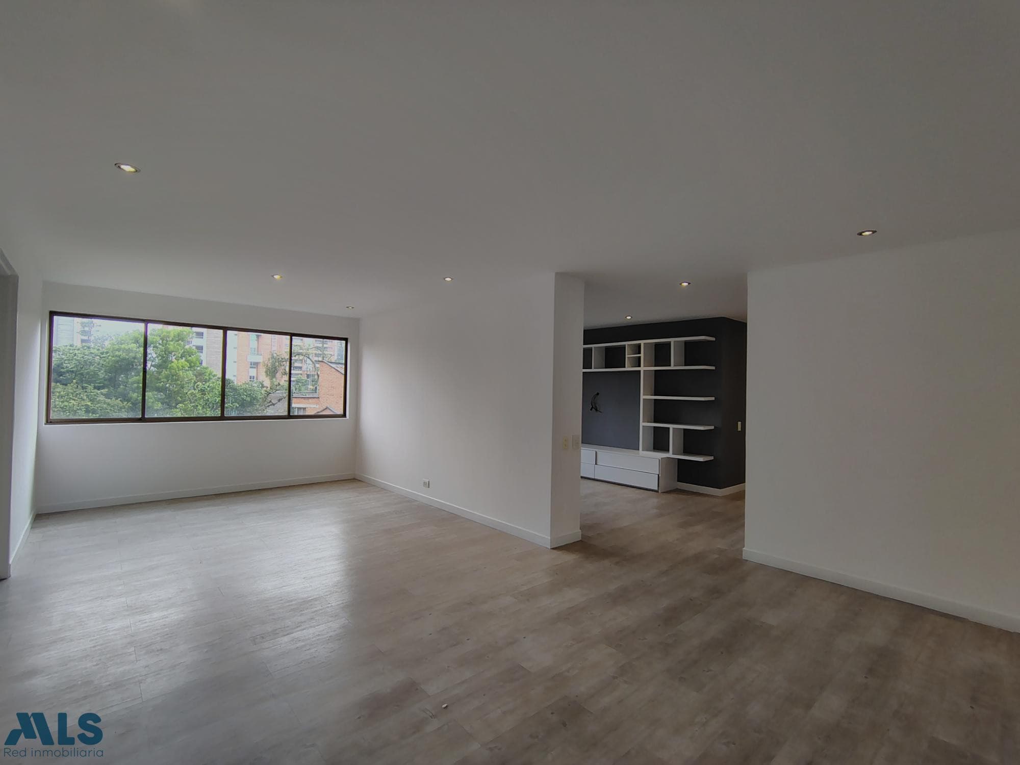 Apartamento en venta en Alejandría, Poblado, Medellín — foto 1 de 22