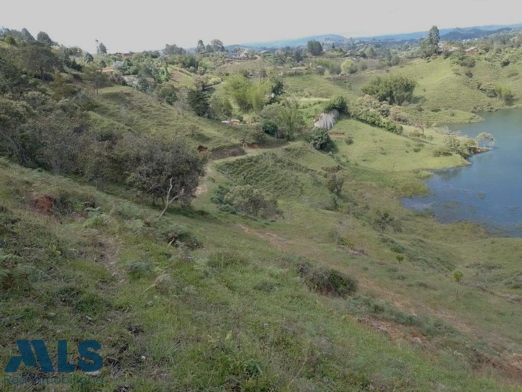 Lote Residencial en venta en El Morro, Oriente Antioqueño, El Peñol — foto 1 de 9
